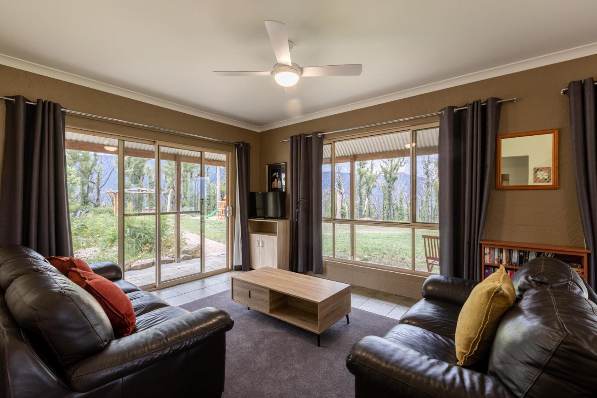 Banksia Park Cottages