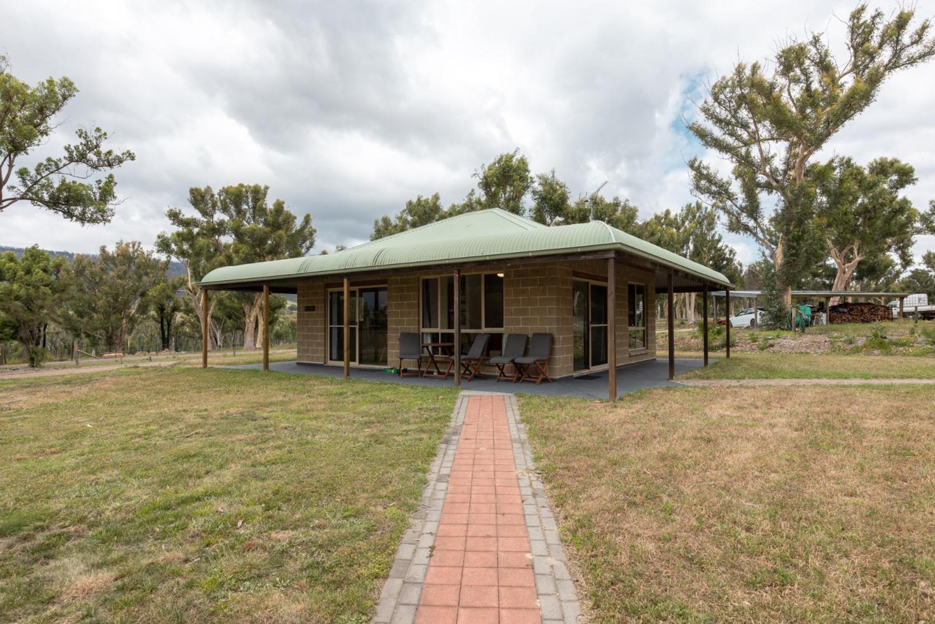 Banksia Park Cottages