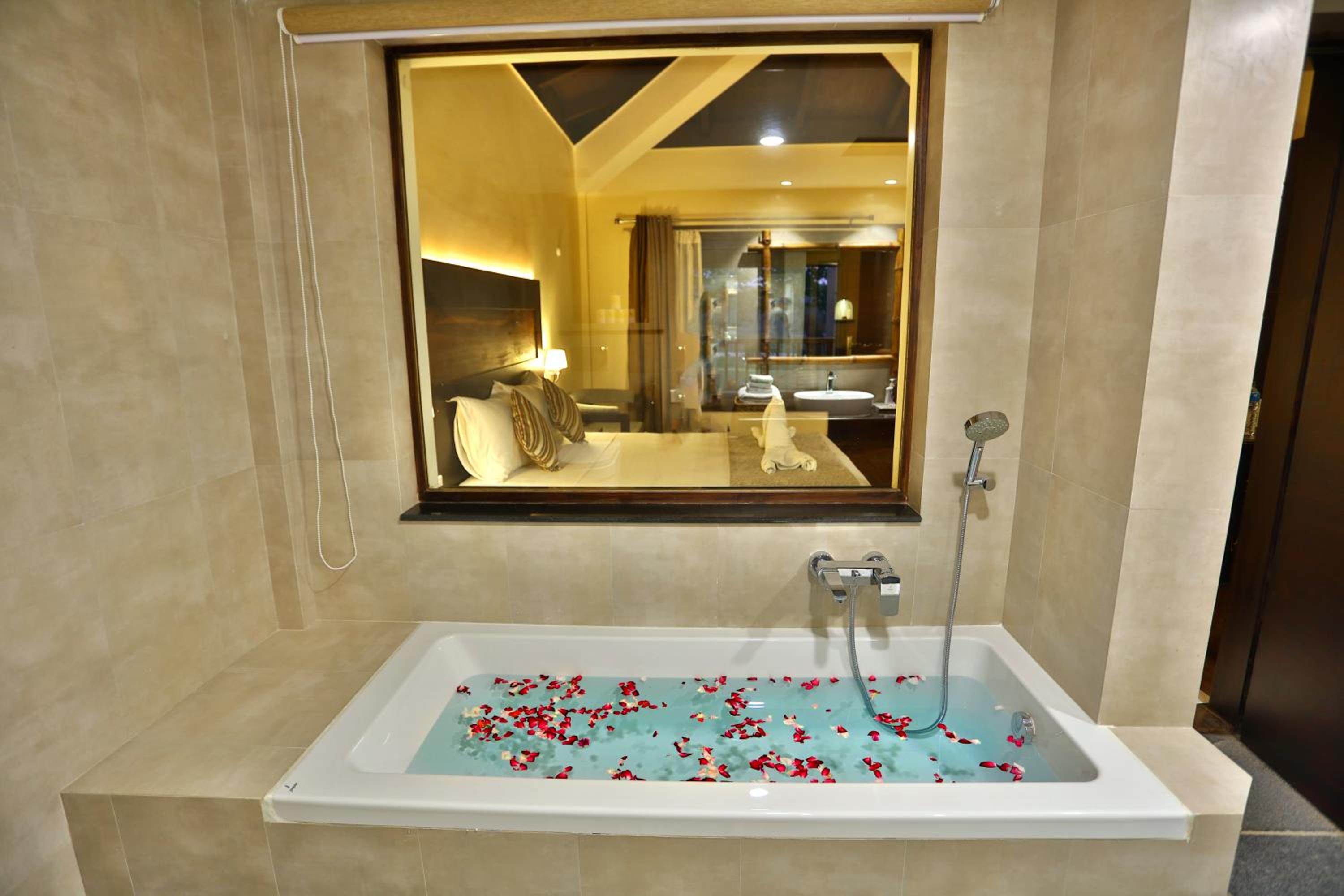 Photo 103