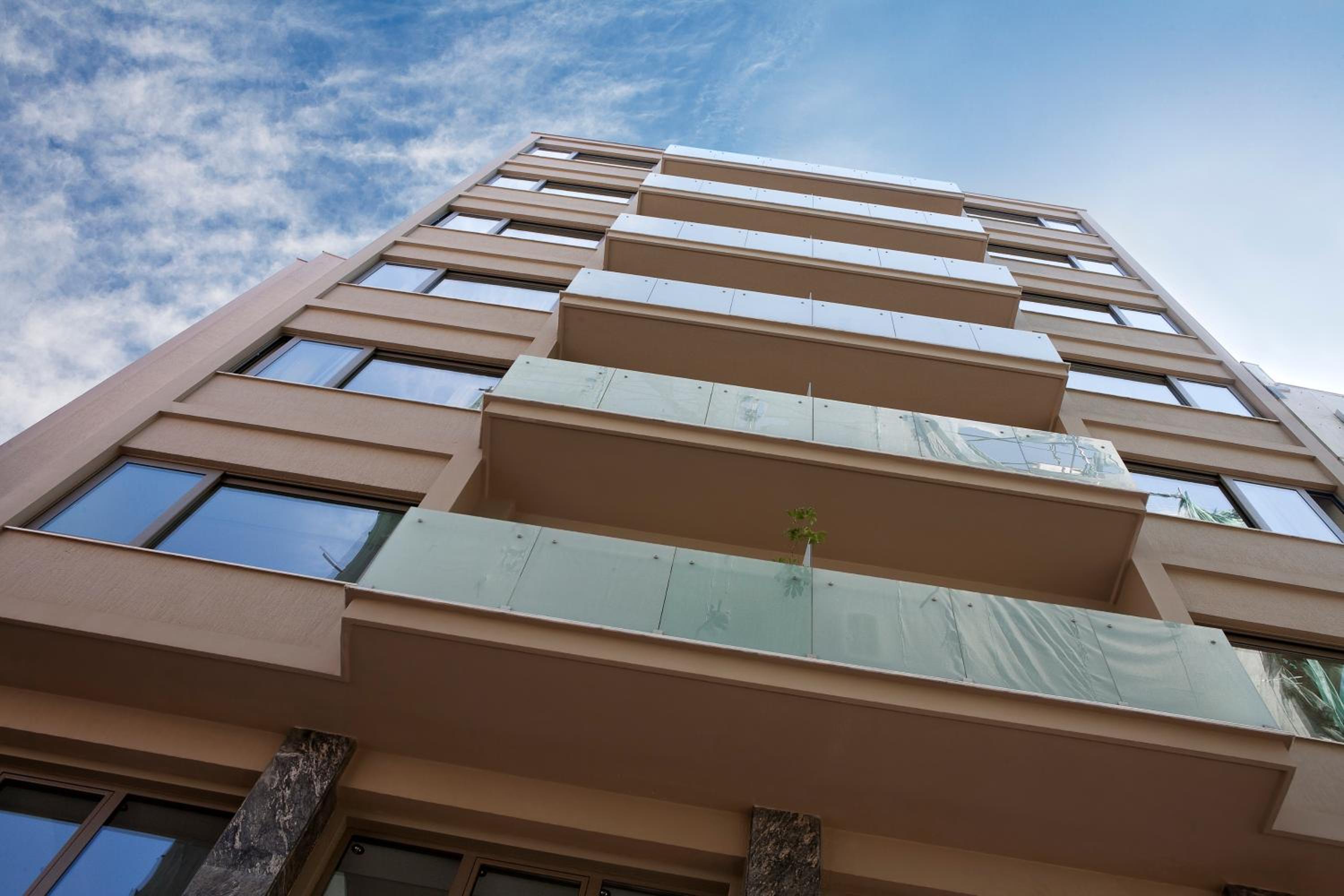 Plaka Hotel 11