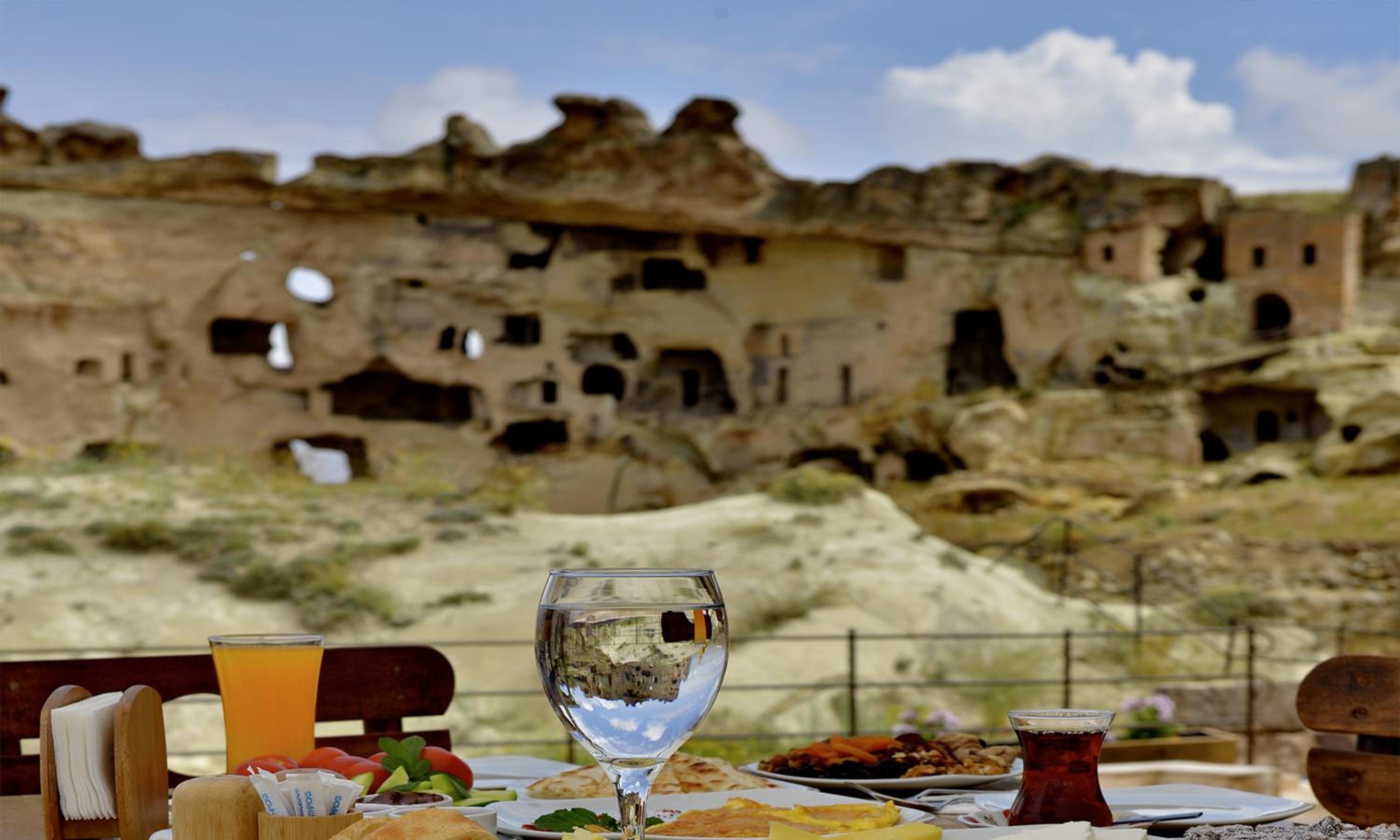 Seki Cave Suites - Image 127