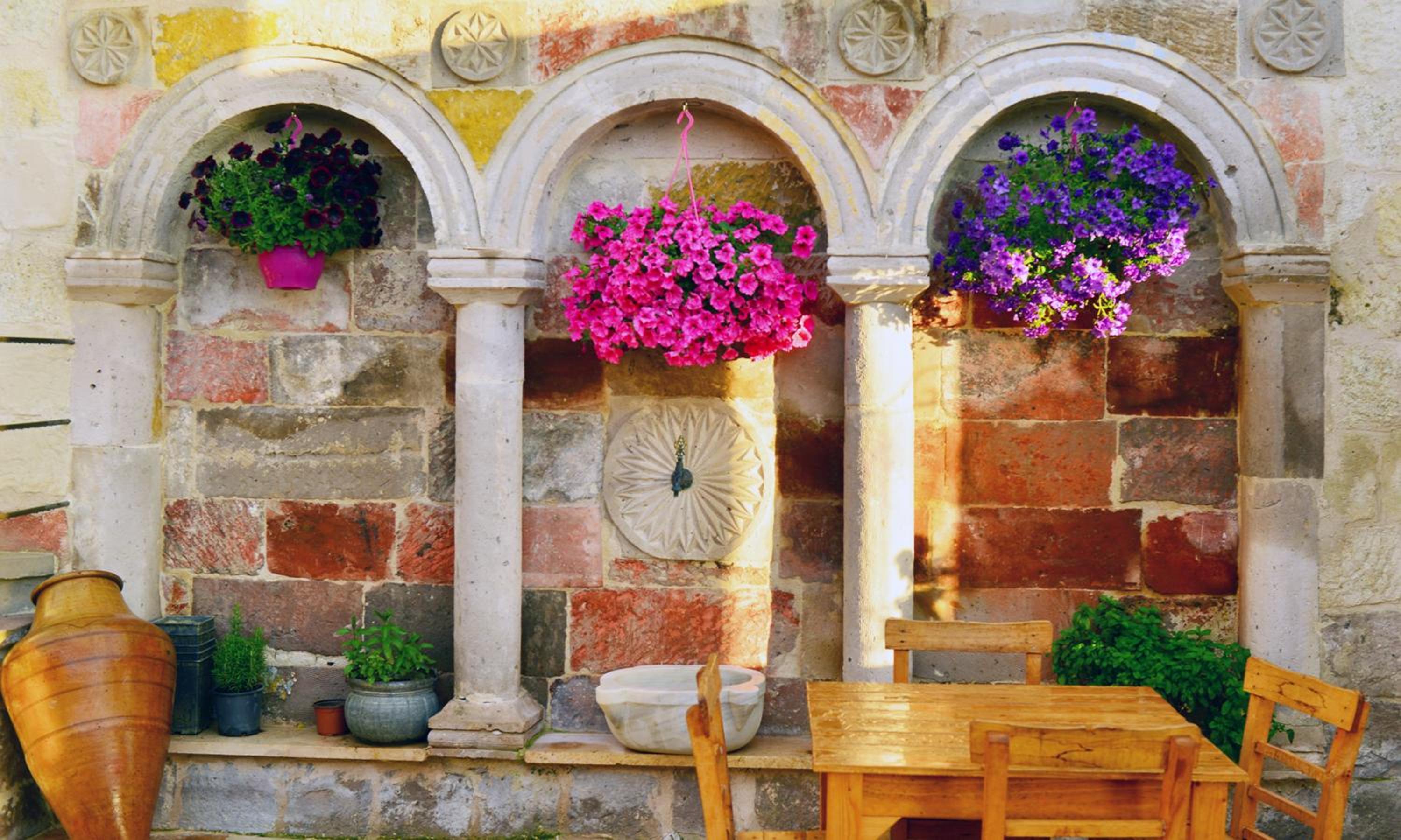 Seki Cave Suites - Image 134