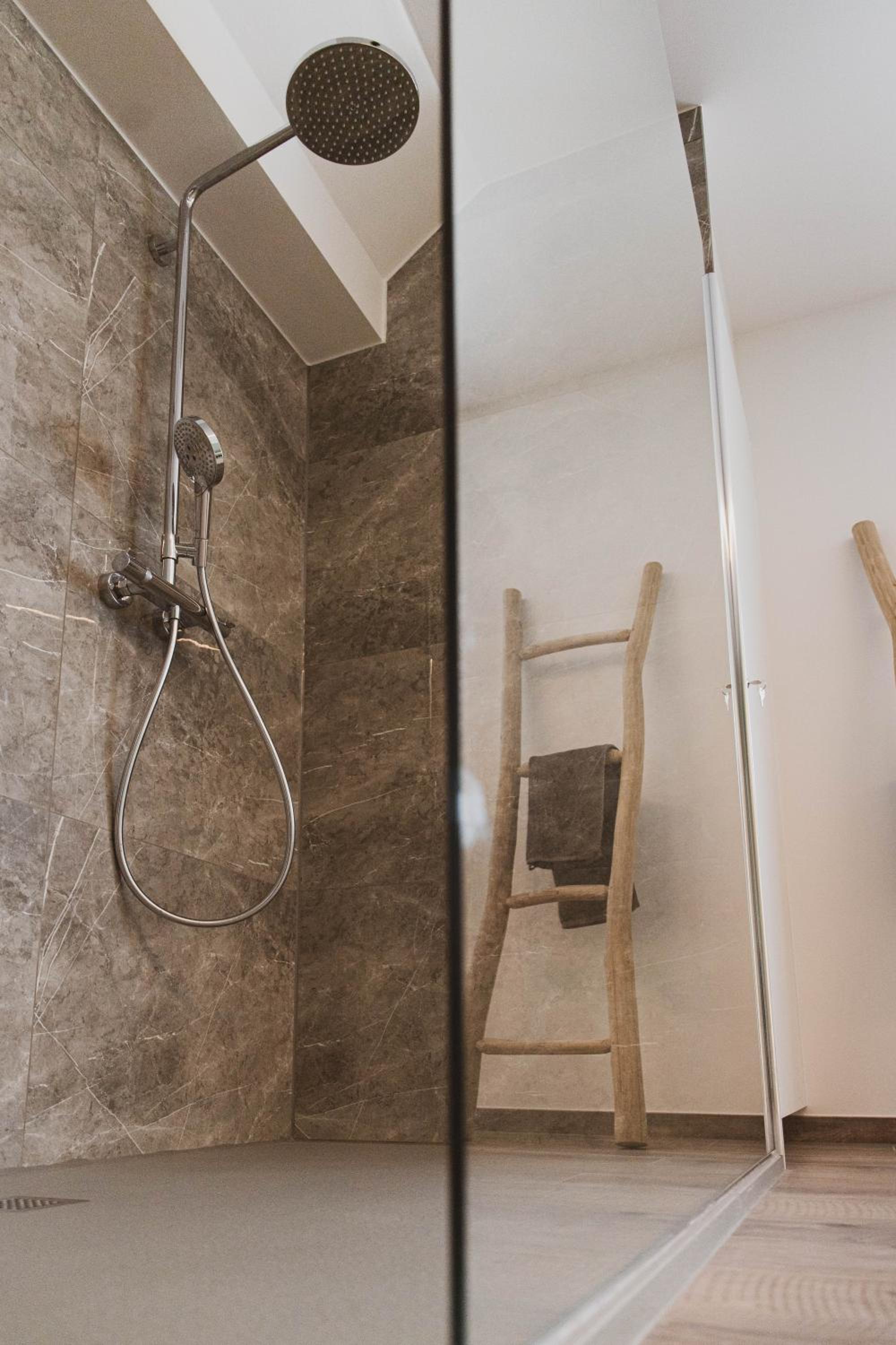 De Balloo, vakantiehuis met sauna en jacuzzi