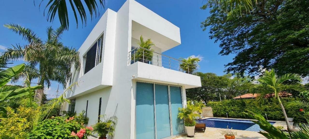 Casa Campestre en Condominio Lagos Del Peñon