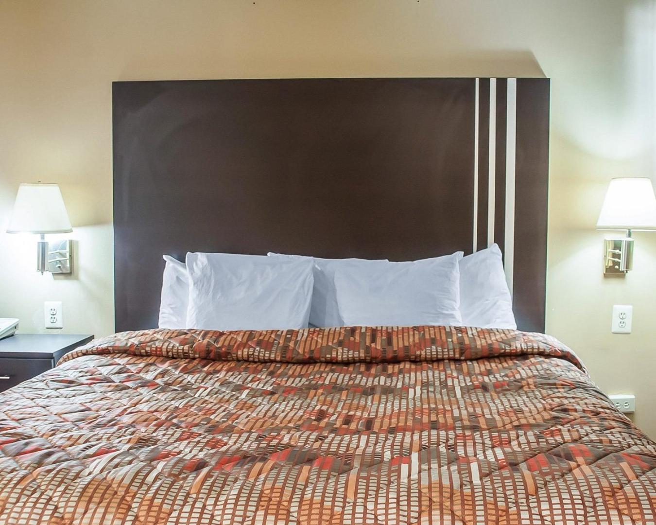 Amherst Inn & Suites view 2
