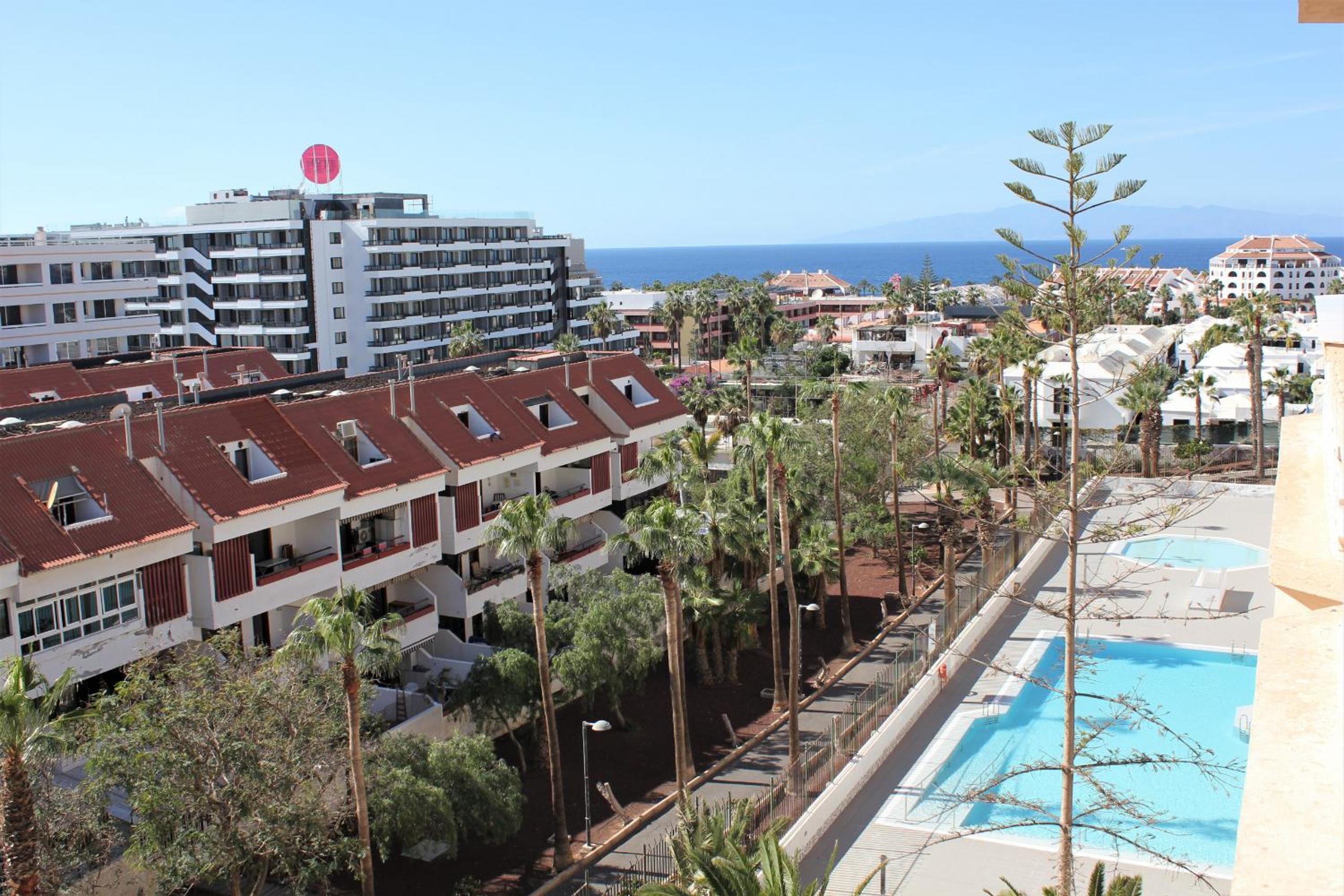 Superb seaview apartment in Playa de Las Americas