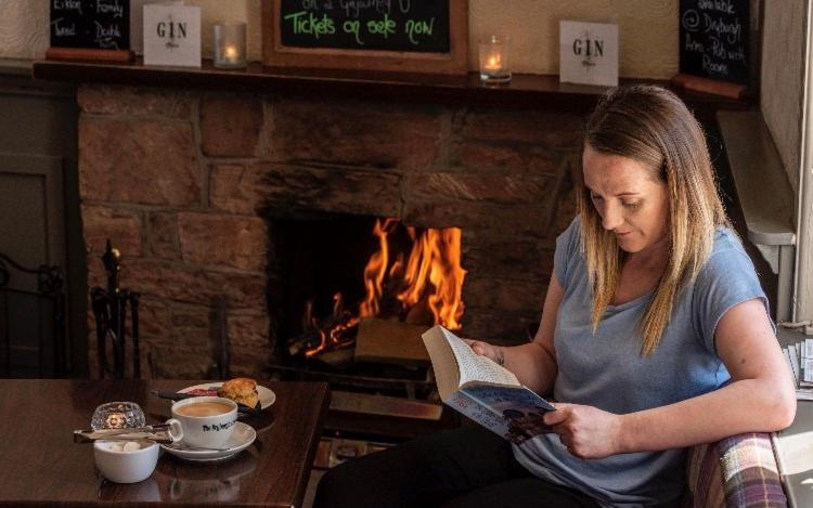 Dryburgh Arms Pub with Rooms