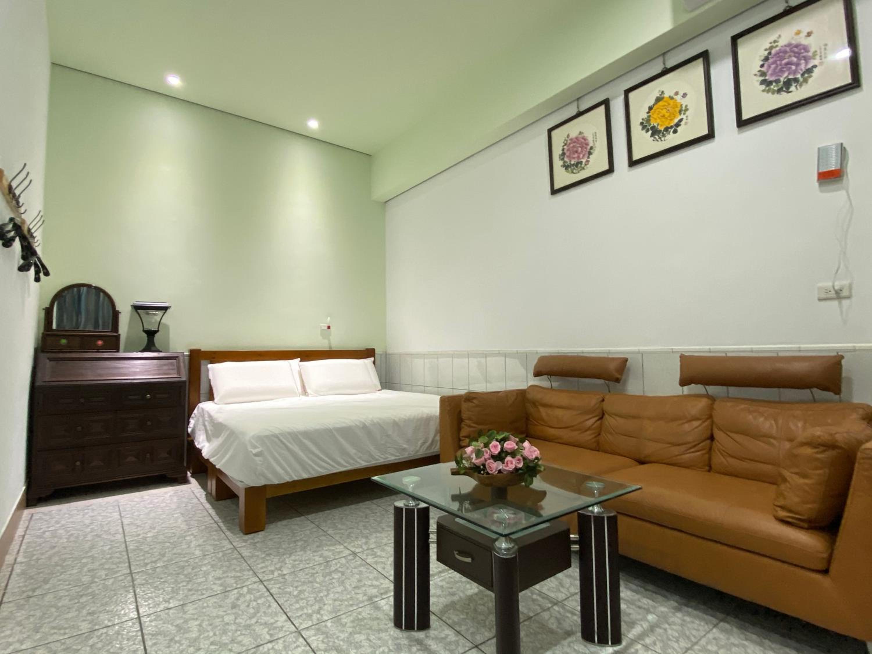 Bridgeside Homestay