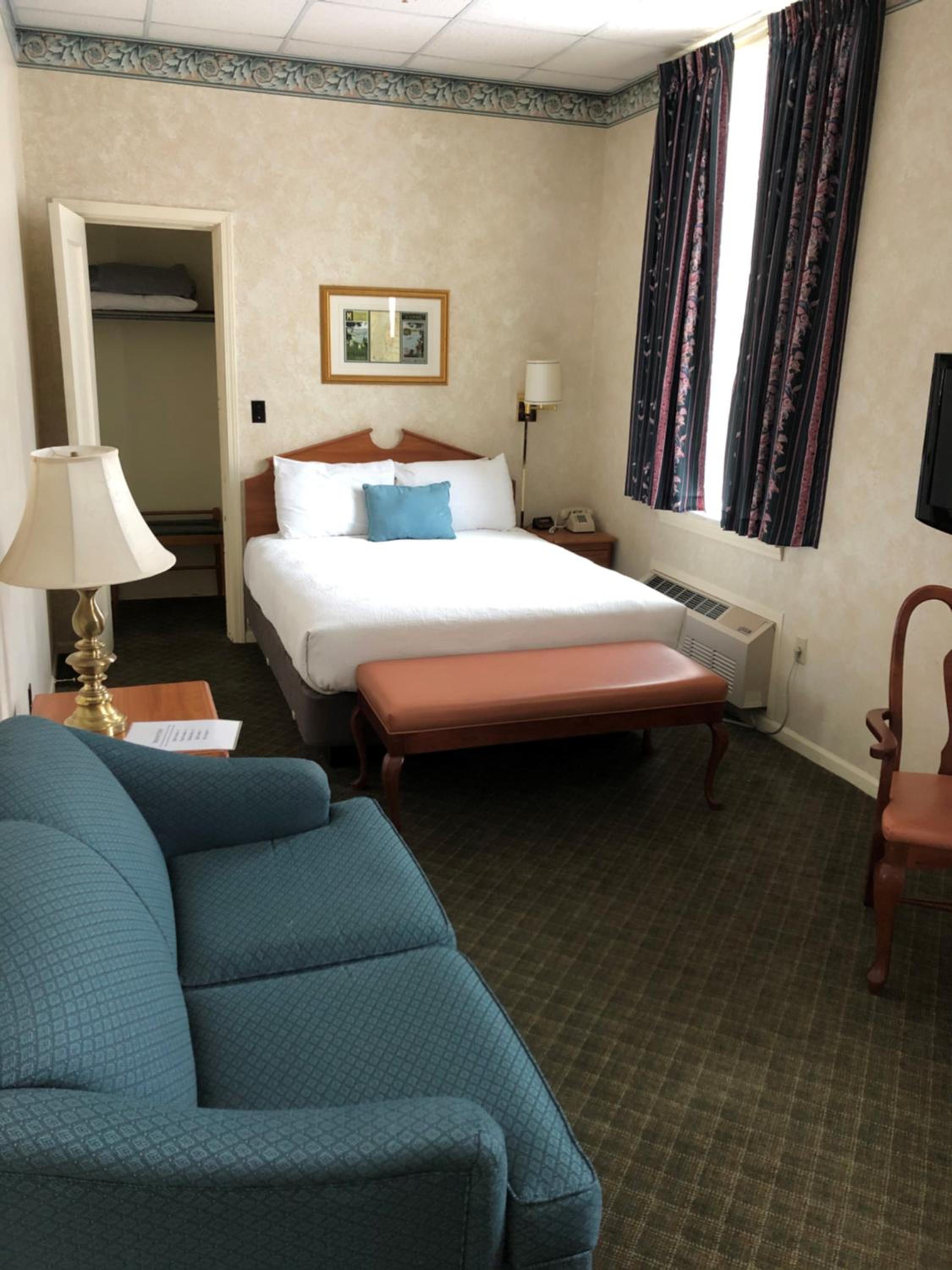 Stearns Hotel view 3