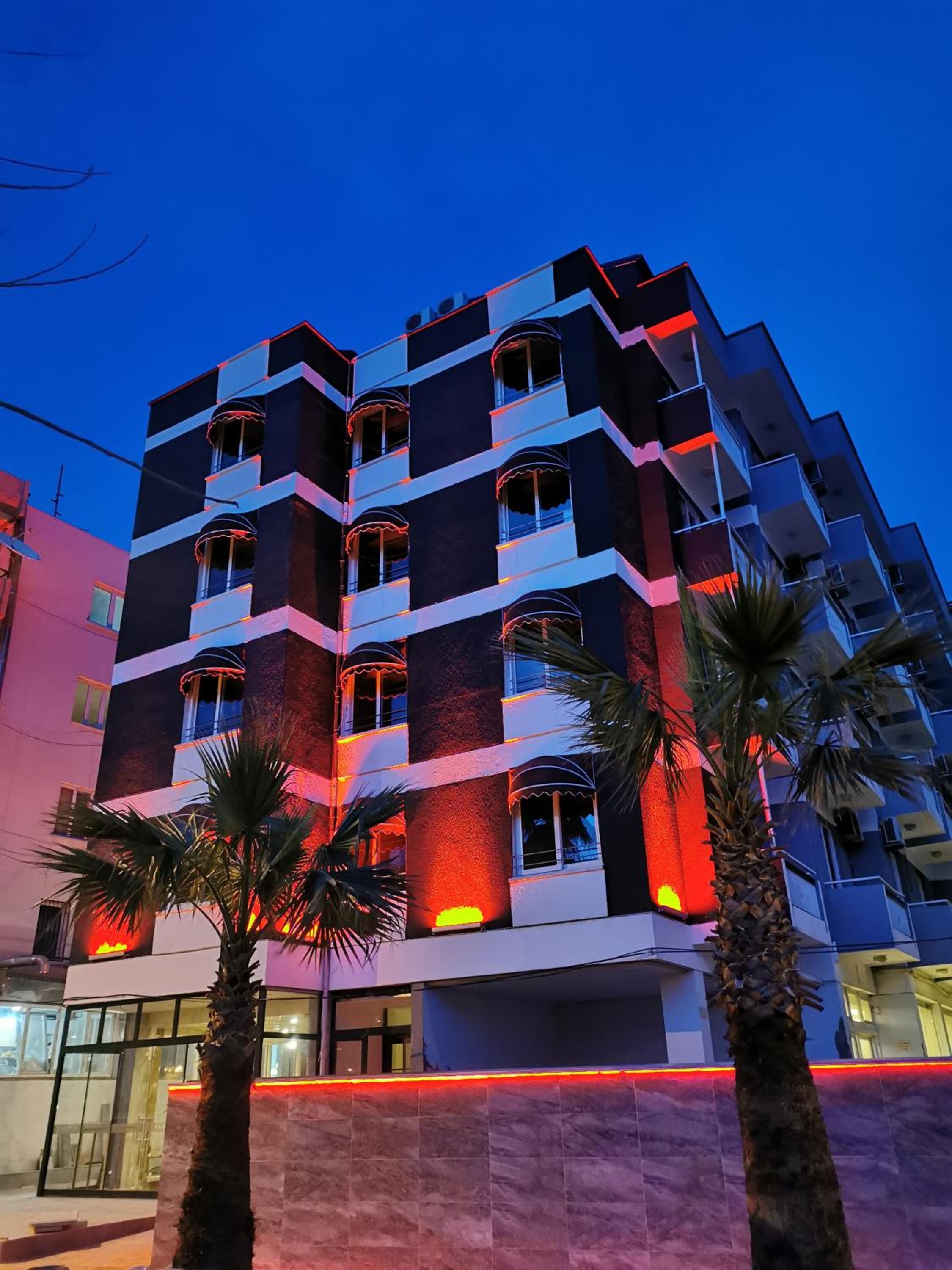 Hotel Akman Hotel - Image 1