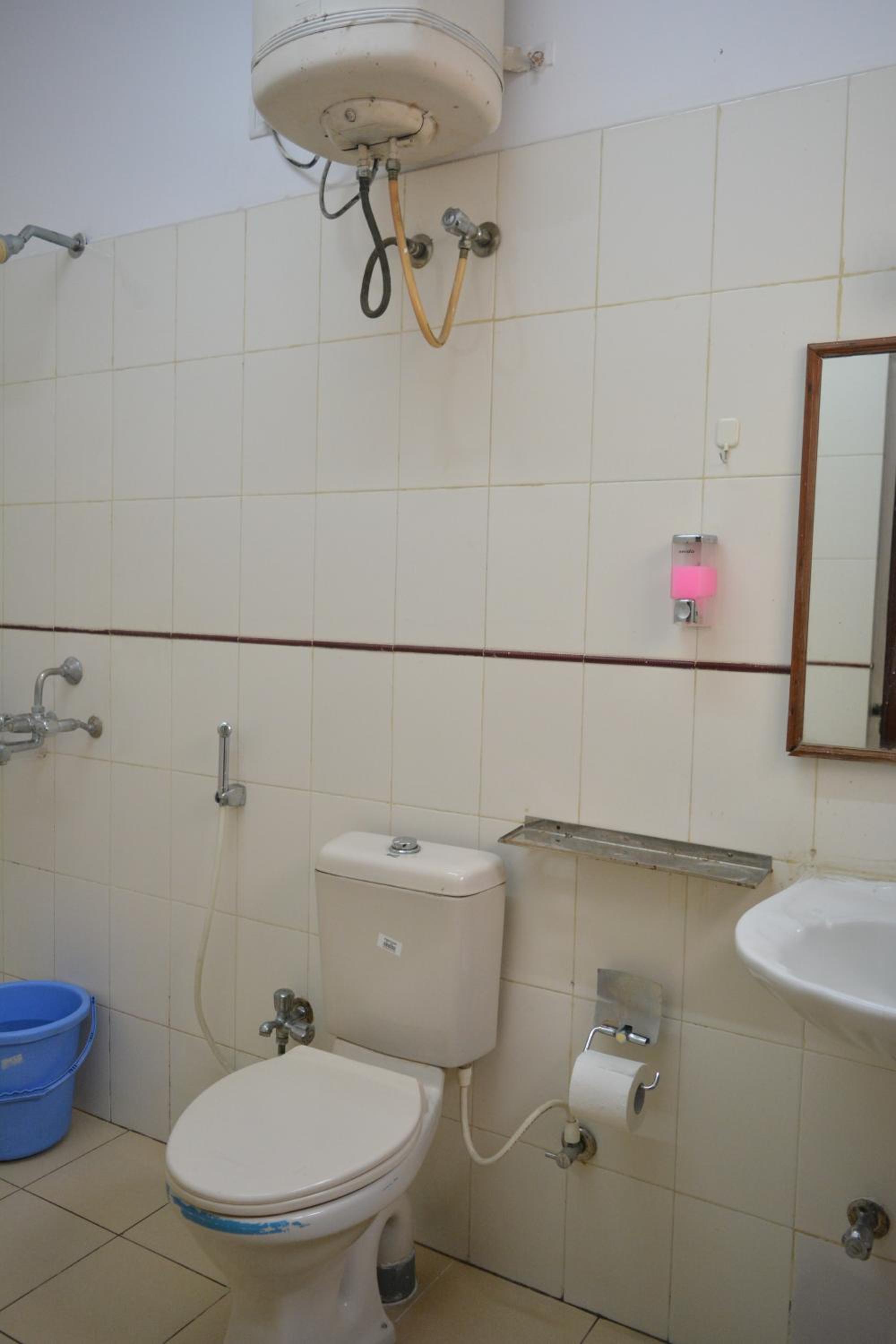 Photo 12