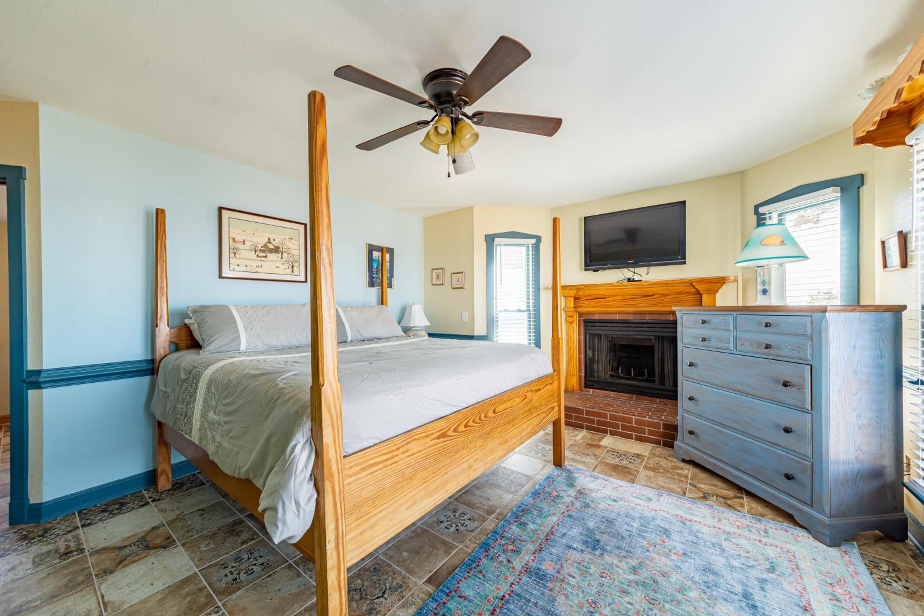 Doggone Perfect - Village at Nags Head, Soundfront, Golf Course View, Pool, Hot Tub, Pets OK, Flex Stays