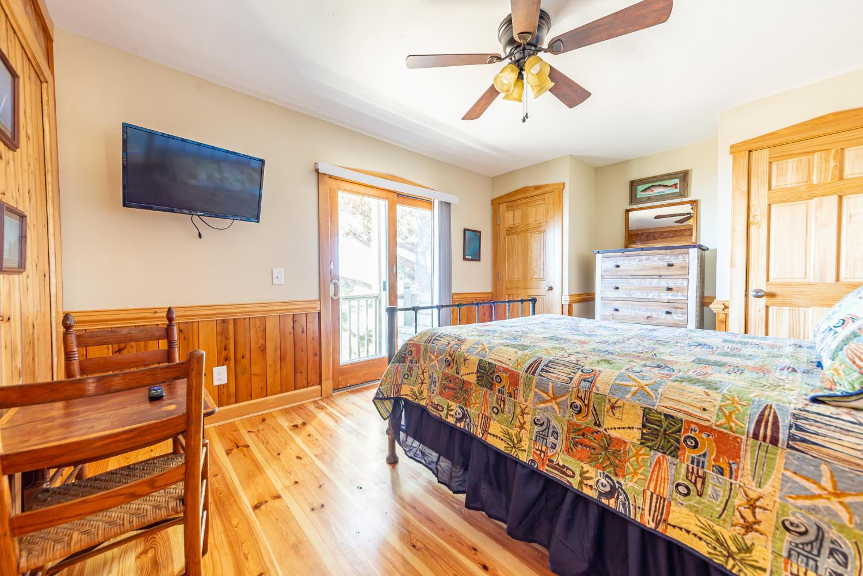 Doggone Perfect - Village at Nags Head, Soundfront, Golf Course View, Pool, Hot Tub, Pets OK, Flex Stays