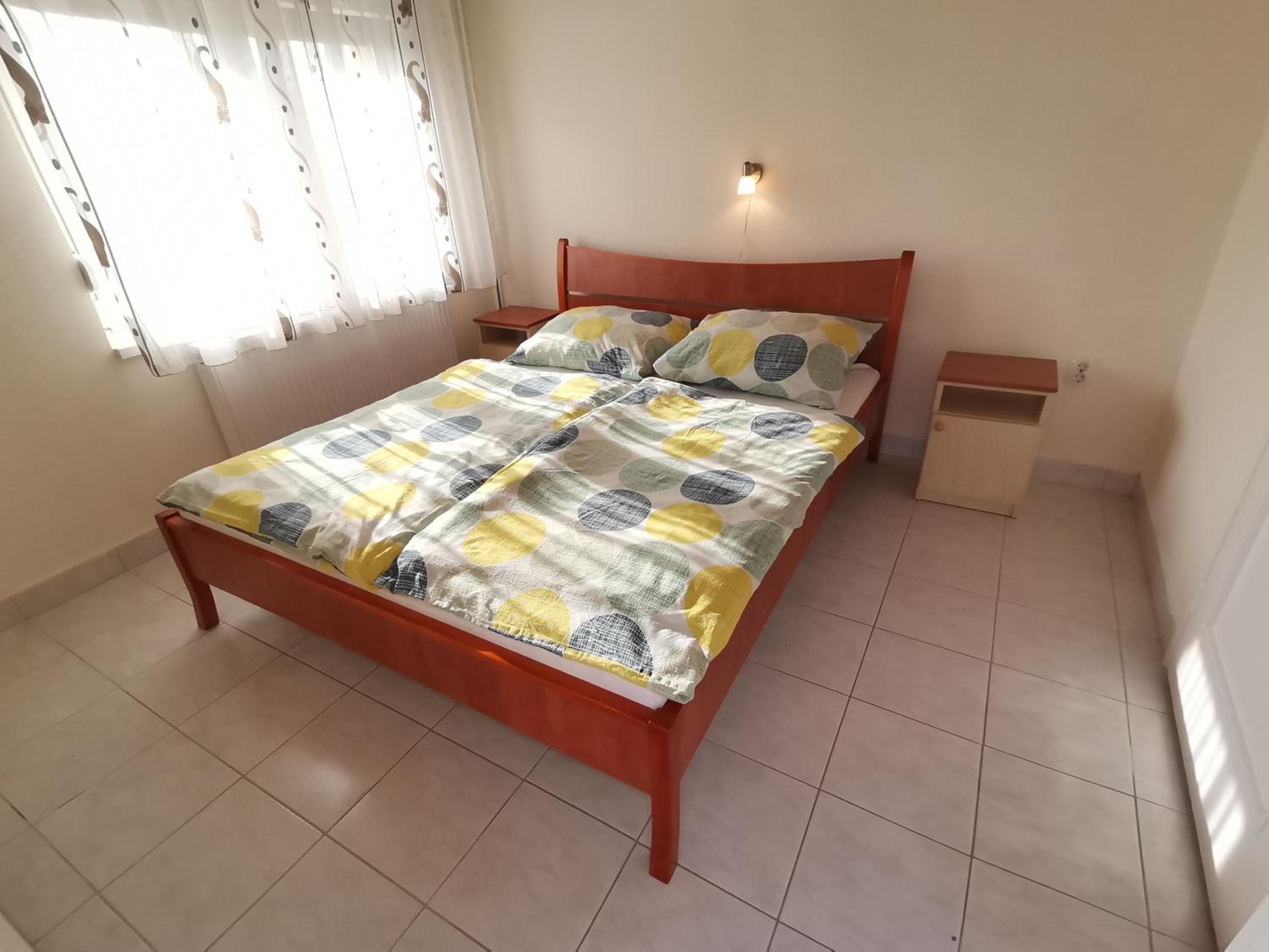 Gyöngyvirág Apartmanház view 2
