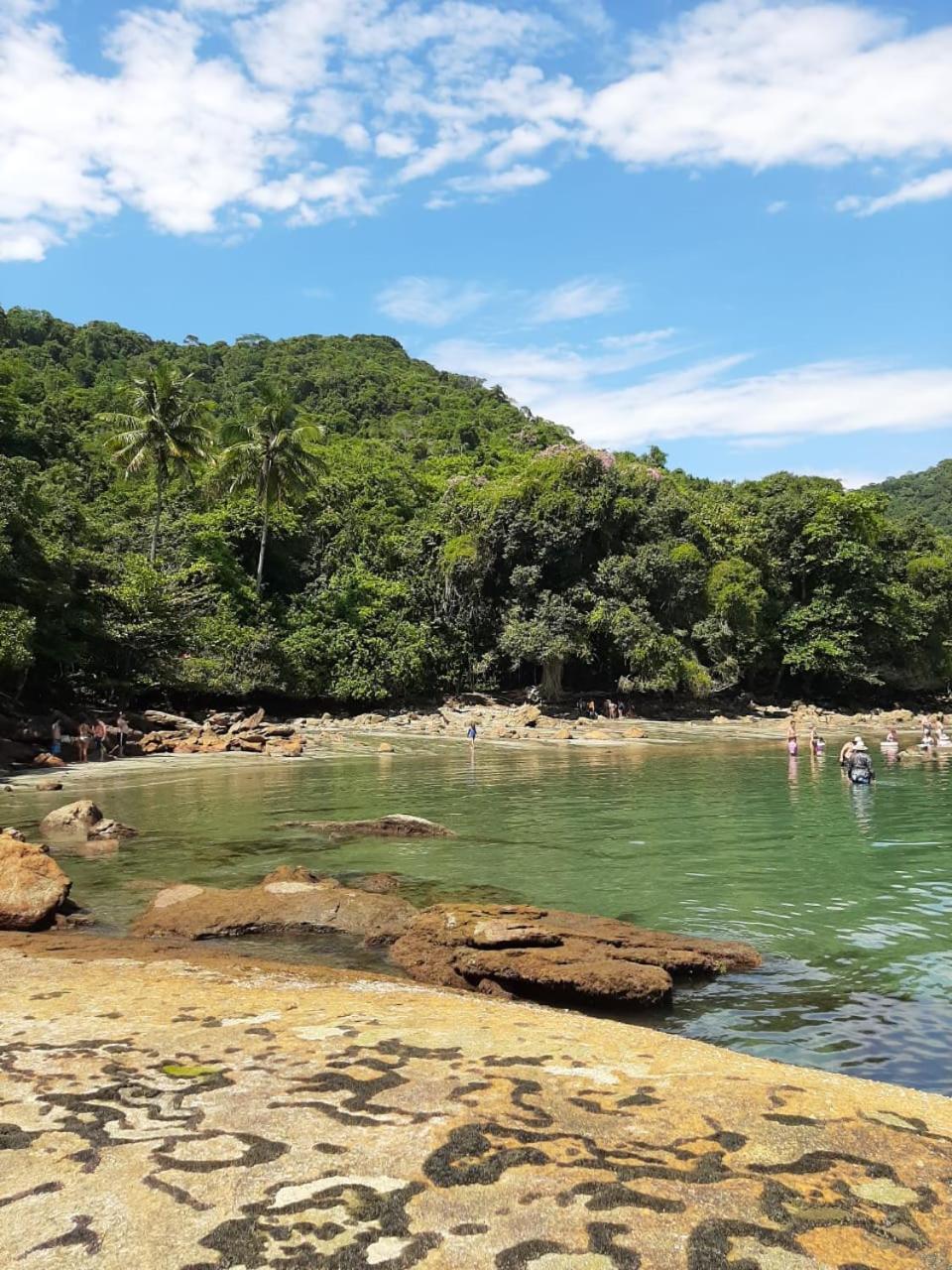 Casa com linda vista para o mar para amantes da natureza
