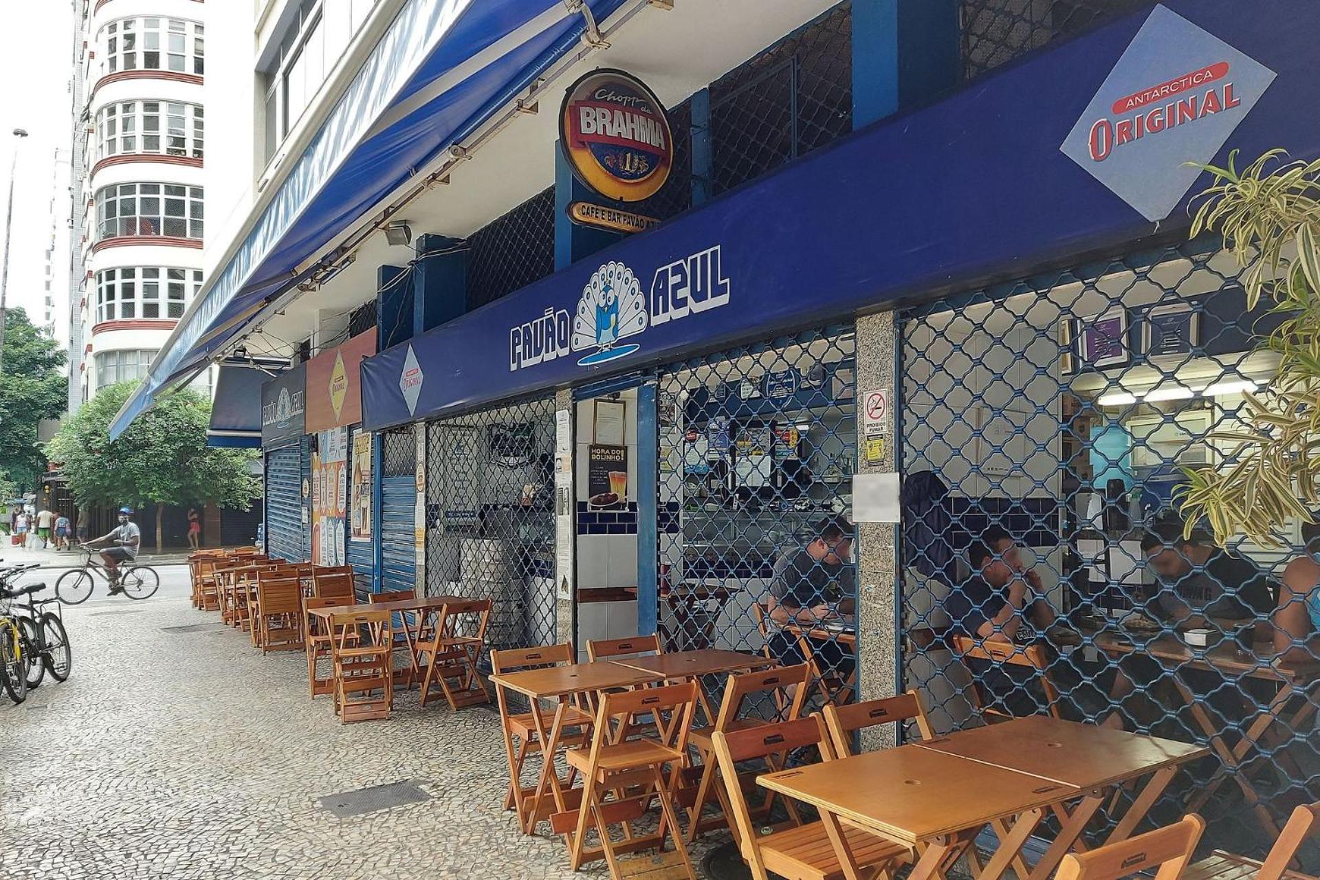 PERFEITO 2 Quartos a pé Praia de Copacabana, wifi, ar, lavanderia e cozinha completa