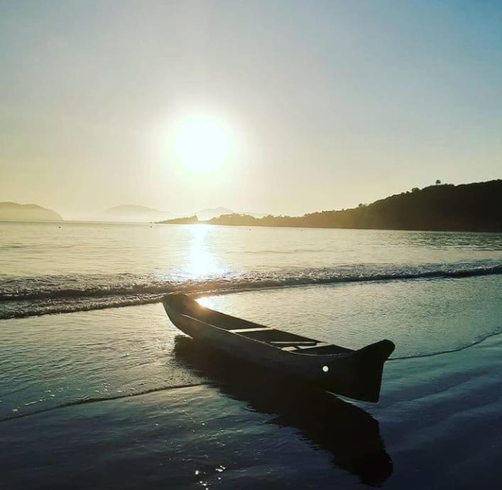 Casa com linda vista para o mar para amantes da natureza