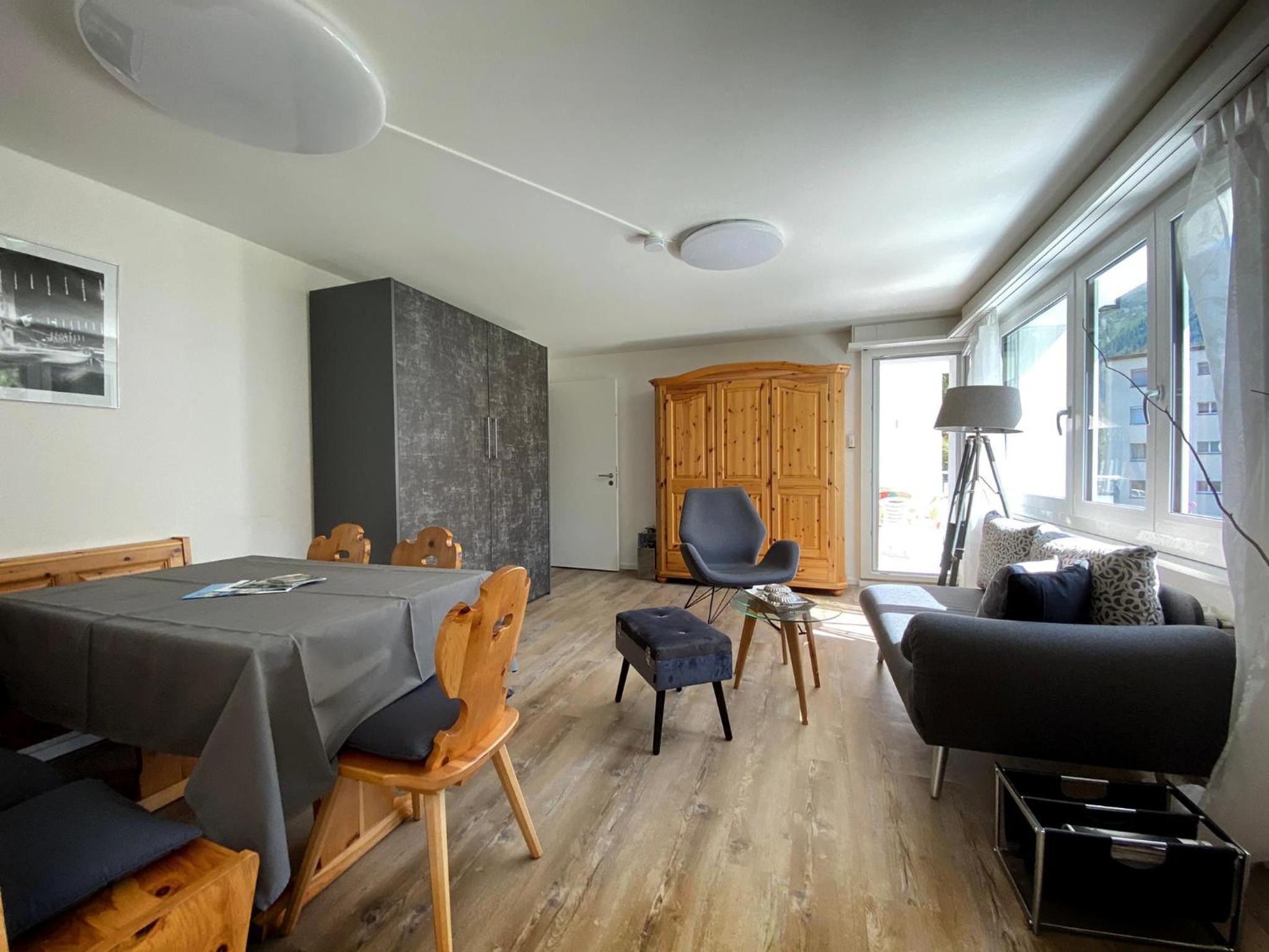 zentrale TOP Wohnung Chesa Ravaisch view 3