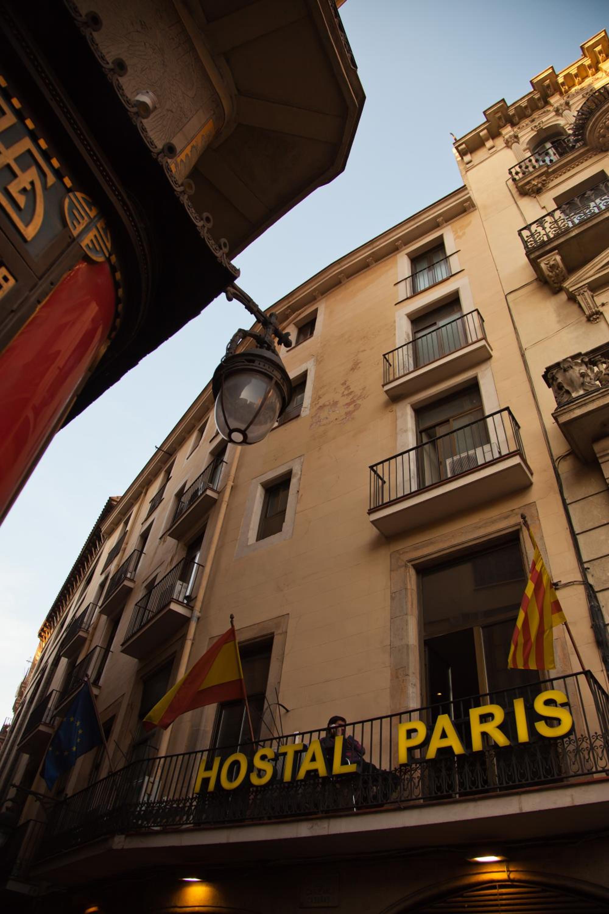 Hostal Paris