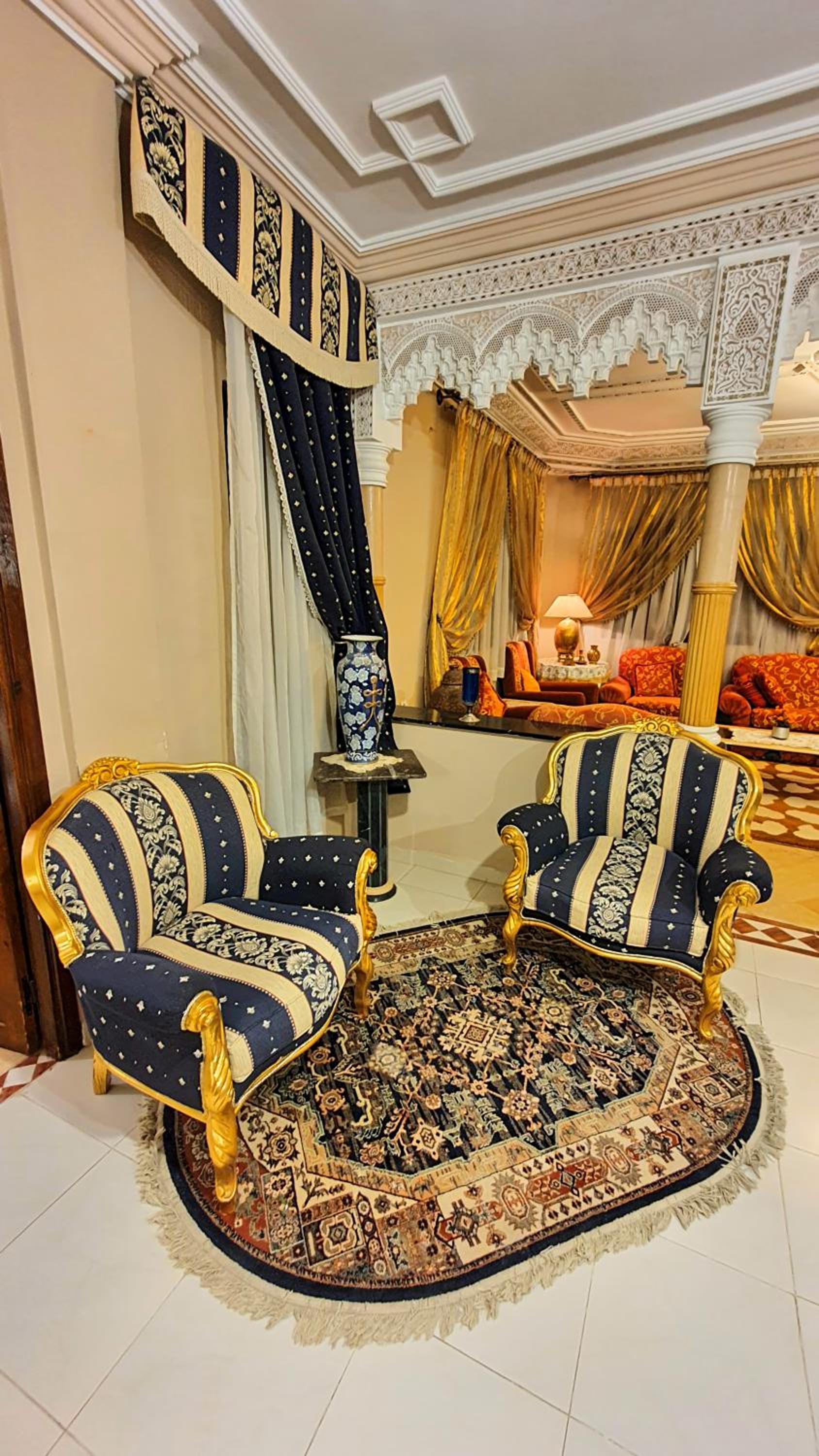 lounge