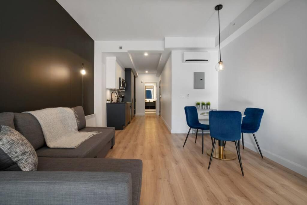 INITIAL - SUITE LUMIÈRE - Centre-Ville de Québec