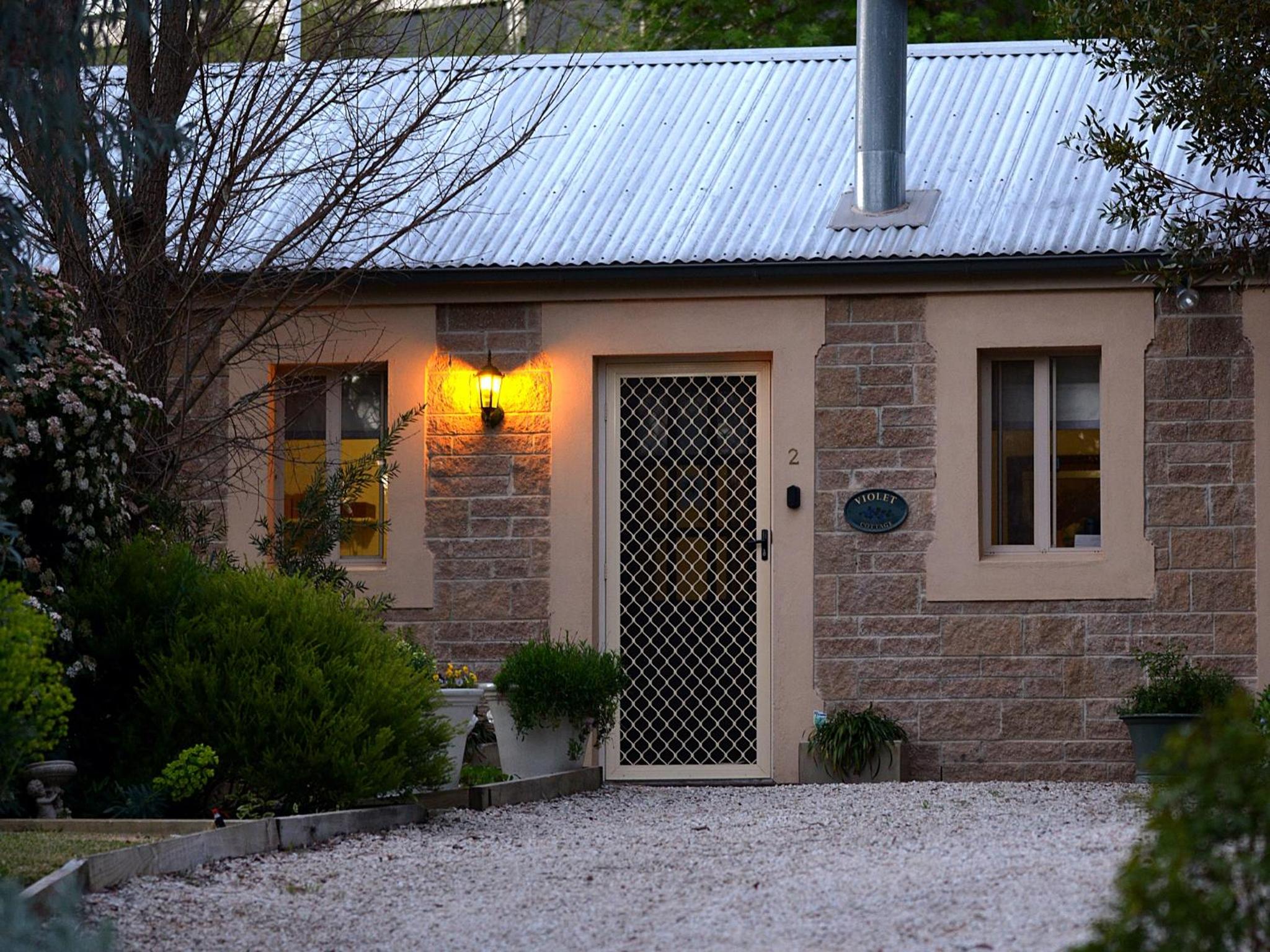 Riesling Trail & Clare Valley Cottages