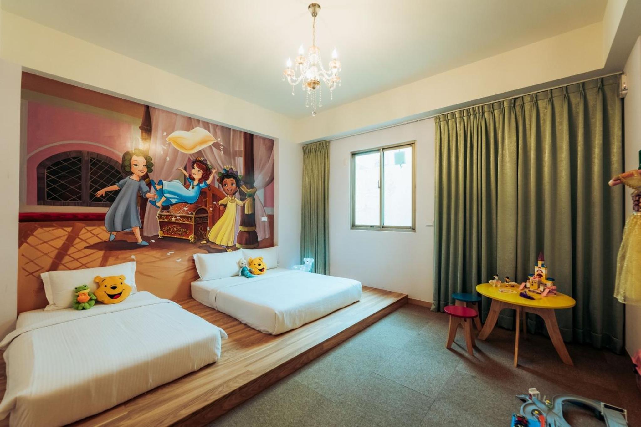 Elsa House