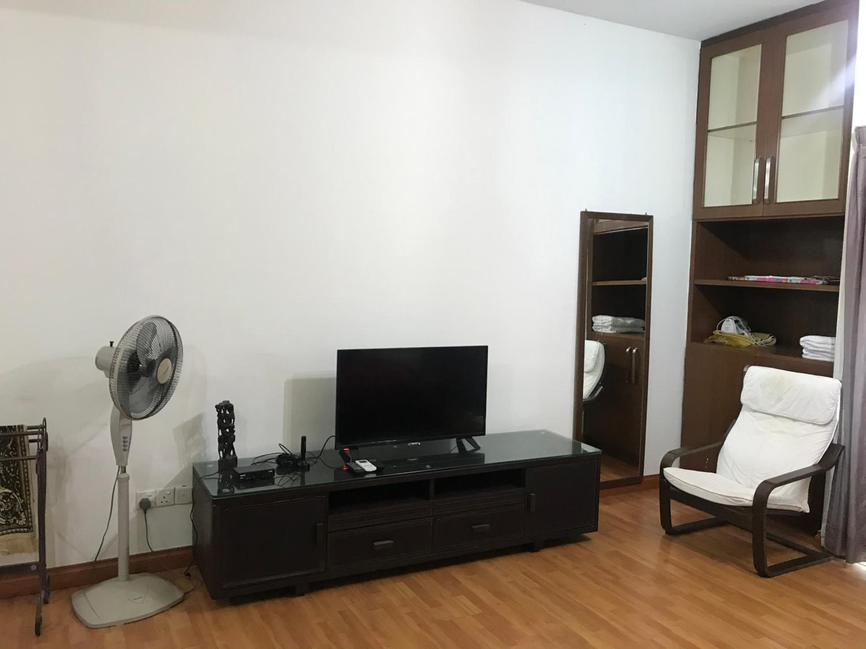 Maytower Service Suite - Masjid India