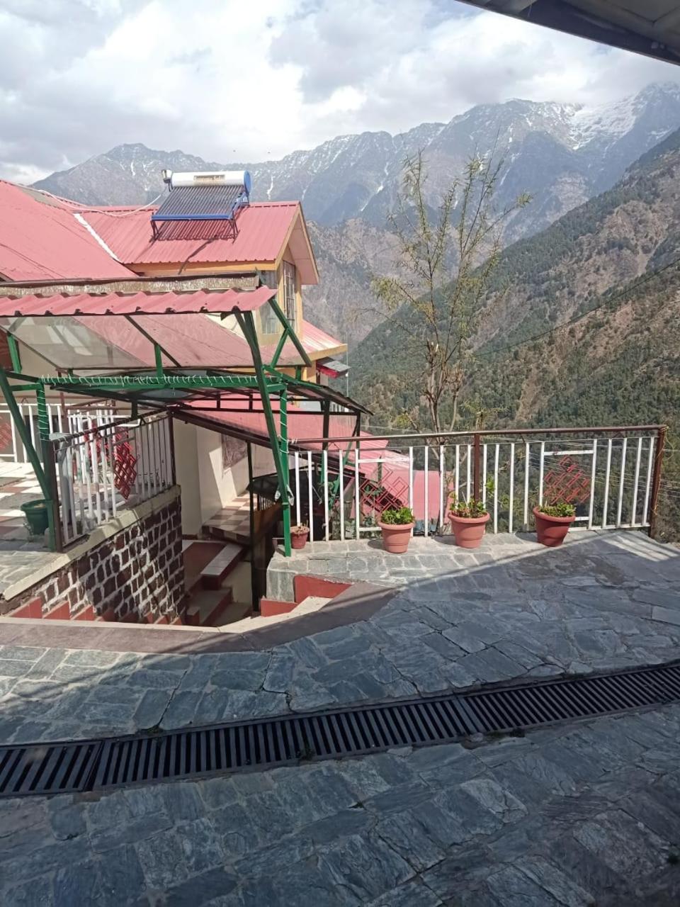 Dragon I Resorts
