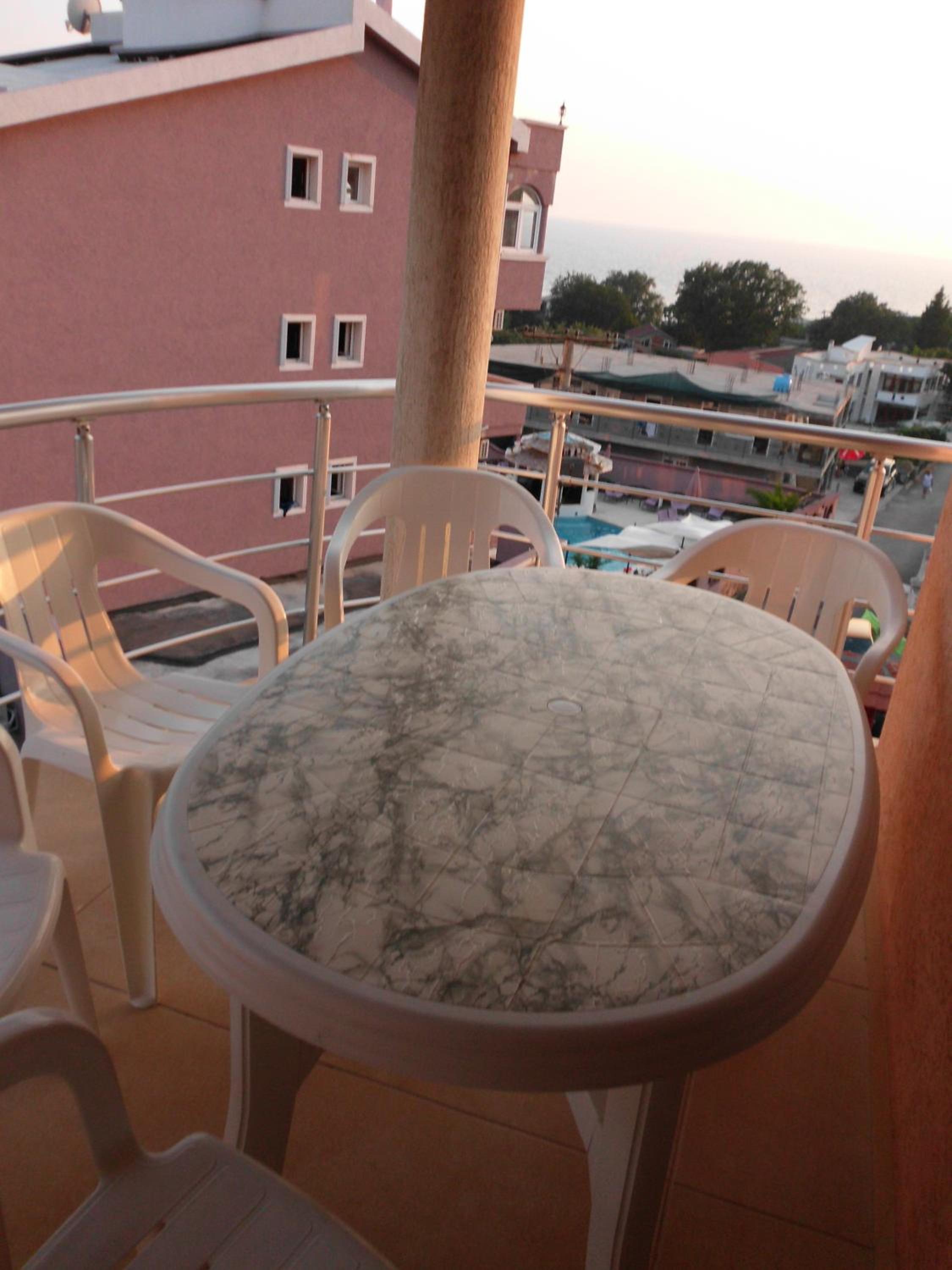 Apartmans Hari