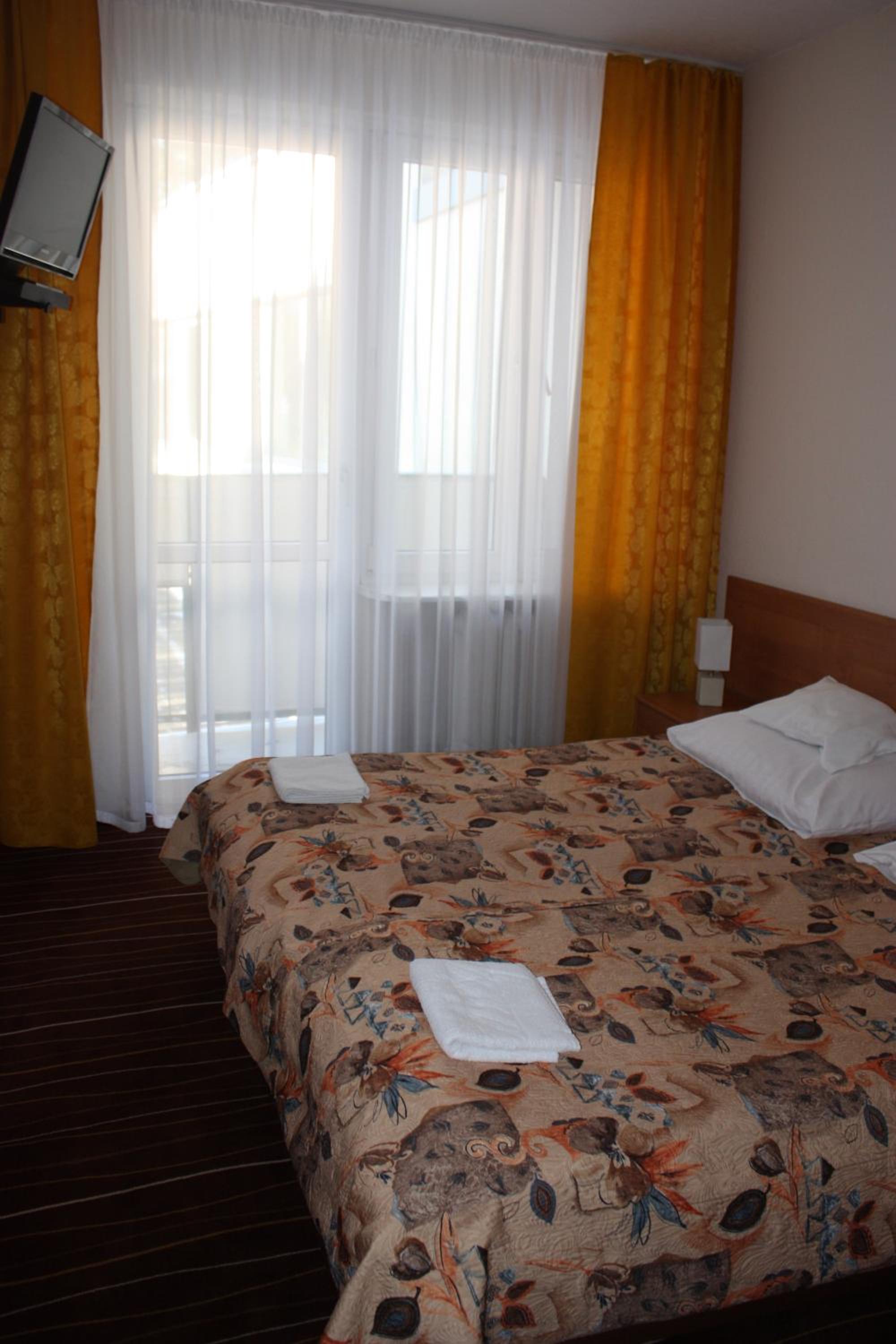 Photo 37