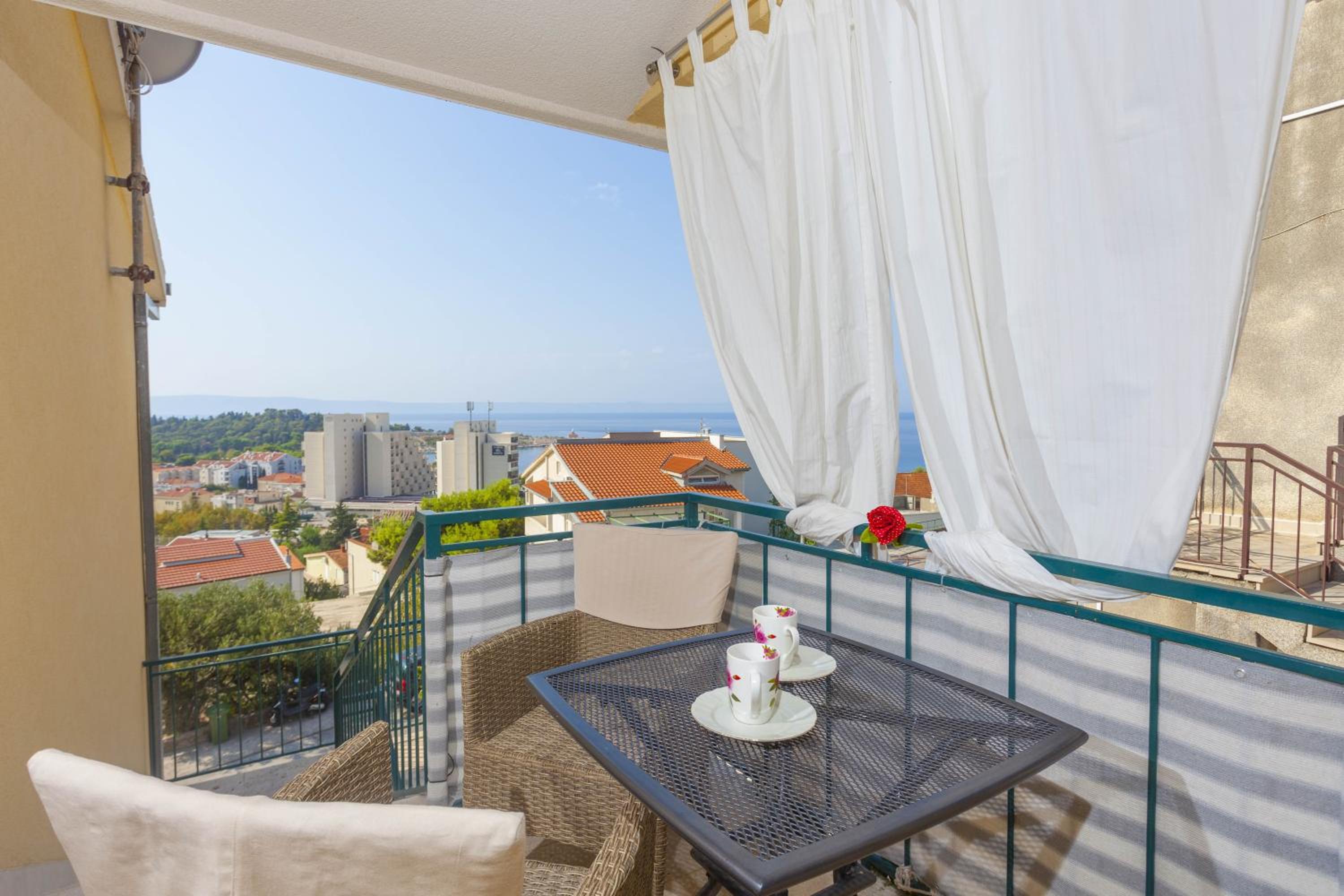 Apartments Maras