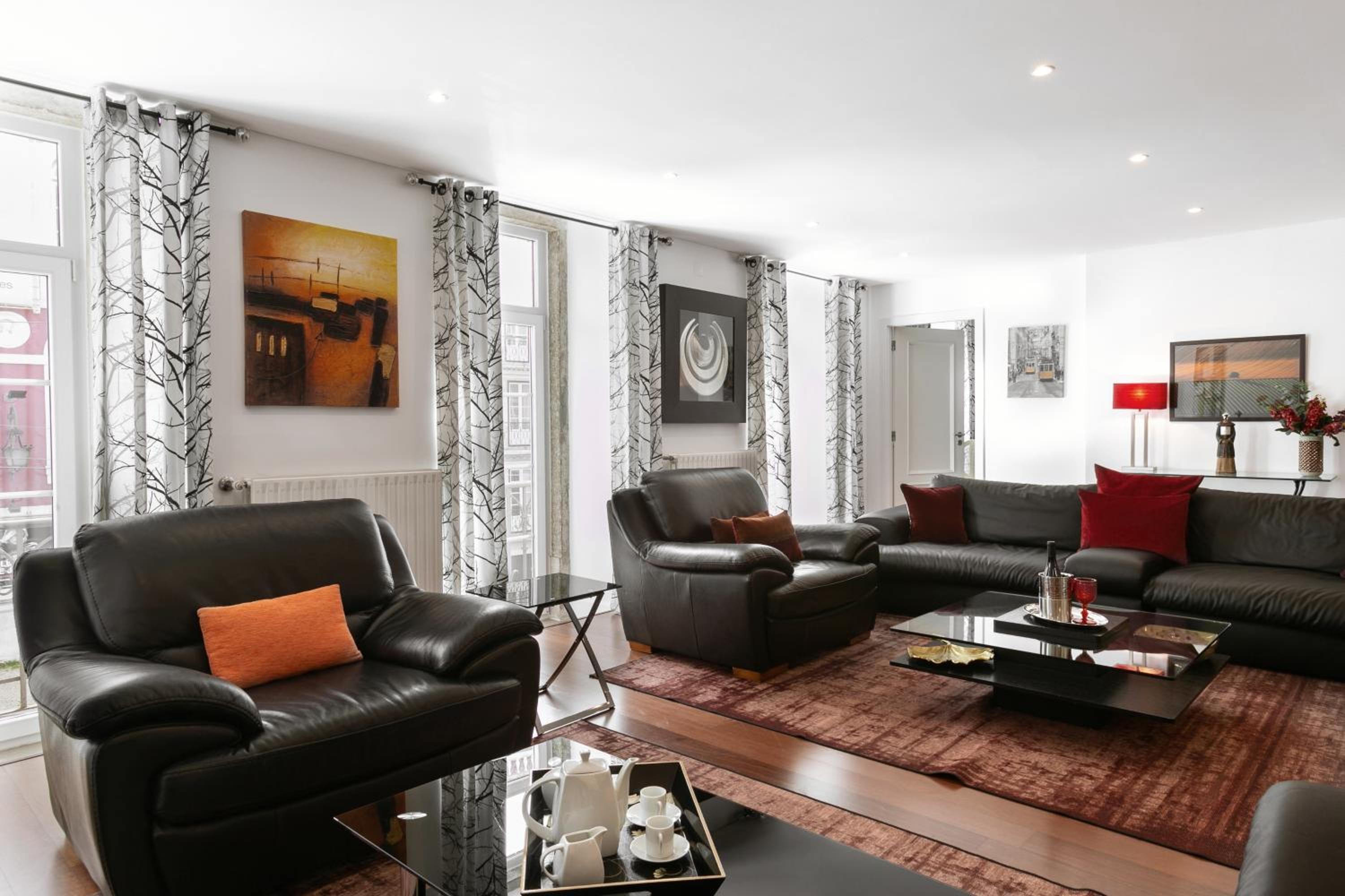 Lisbon Rentals Chiado