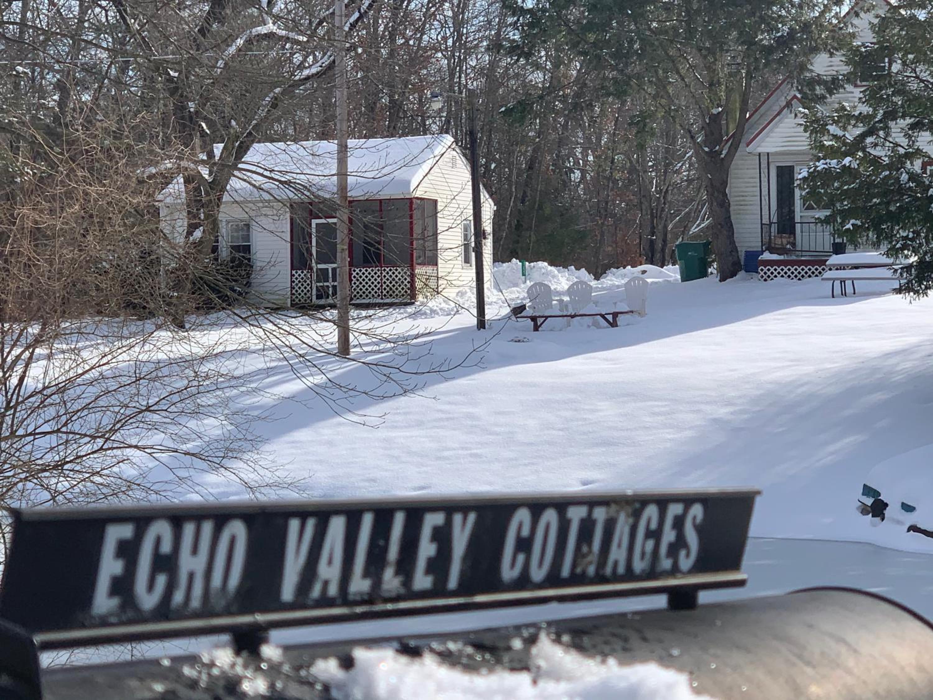 Echo Valley Cottages