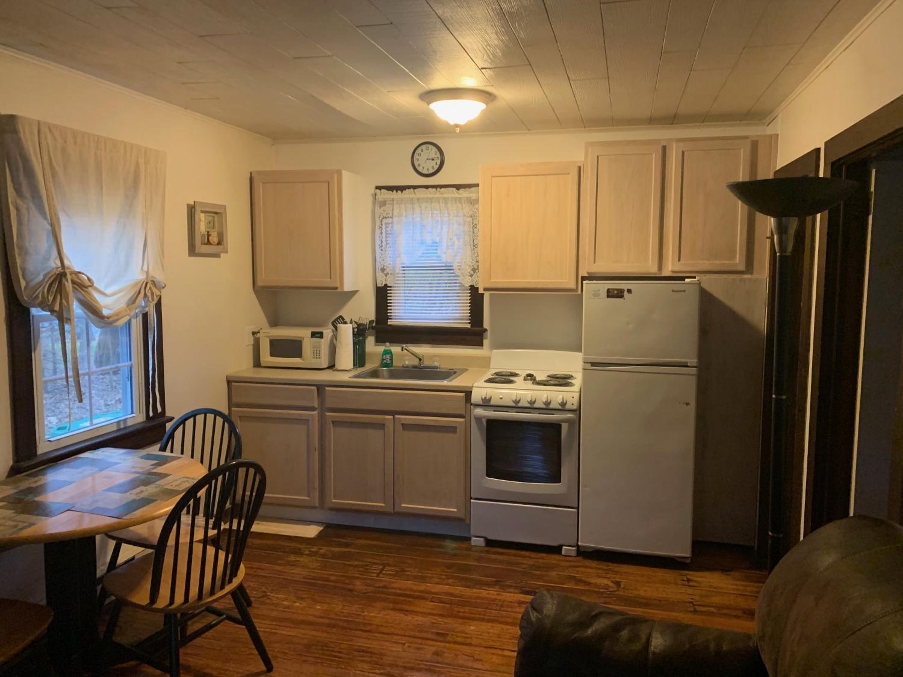Echo Valley Cottages