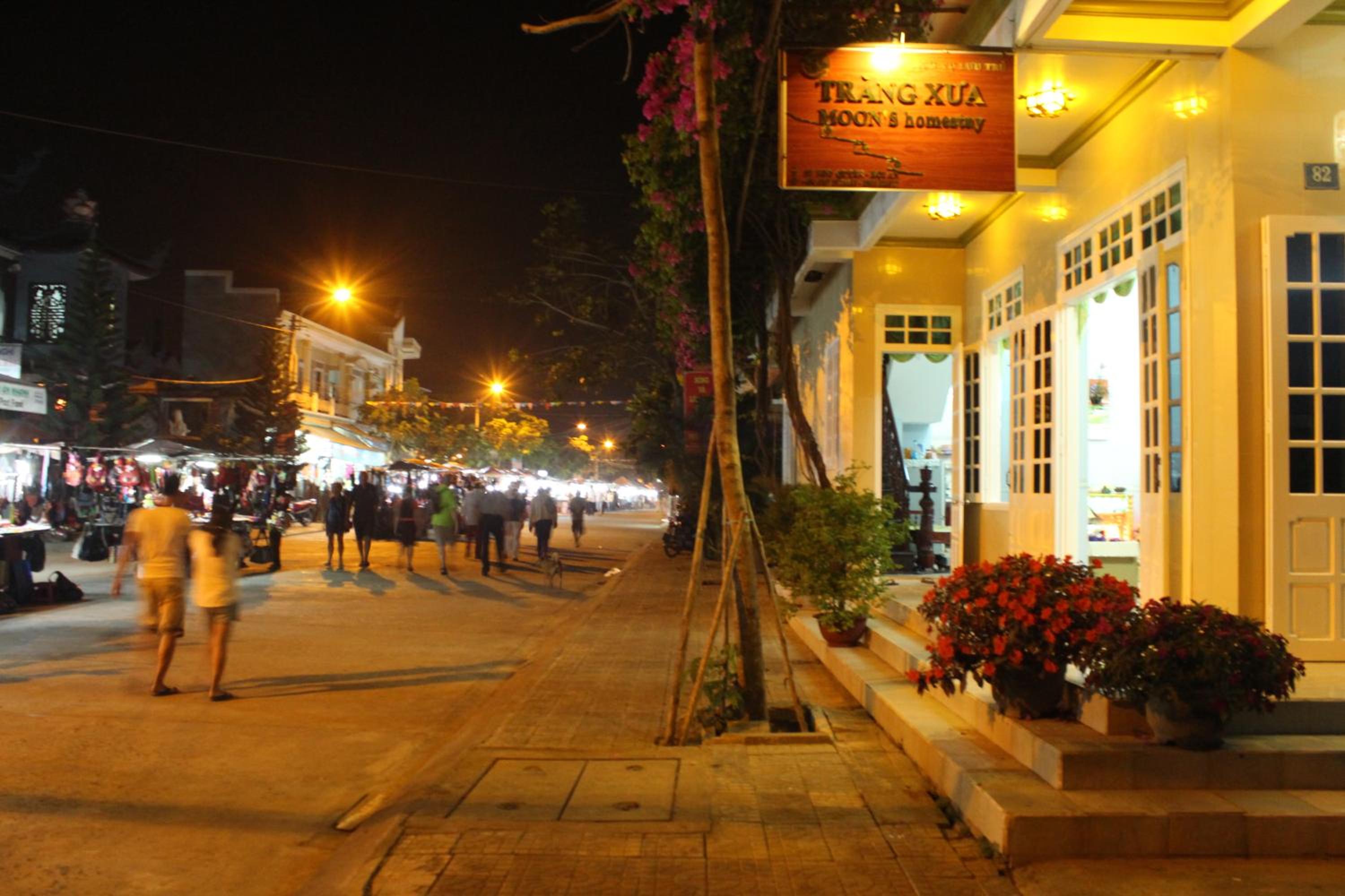 Moon's Homestay