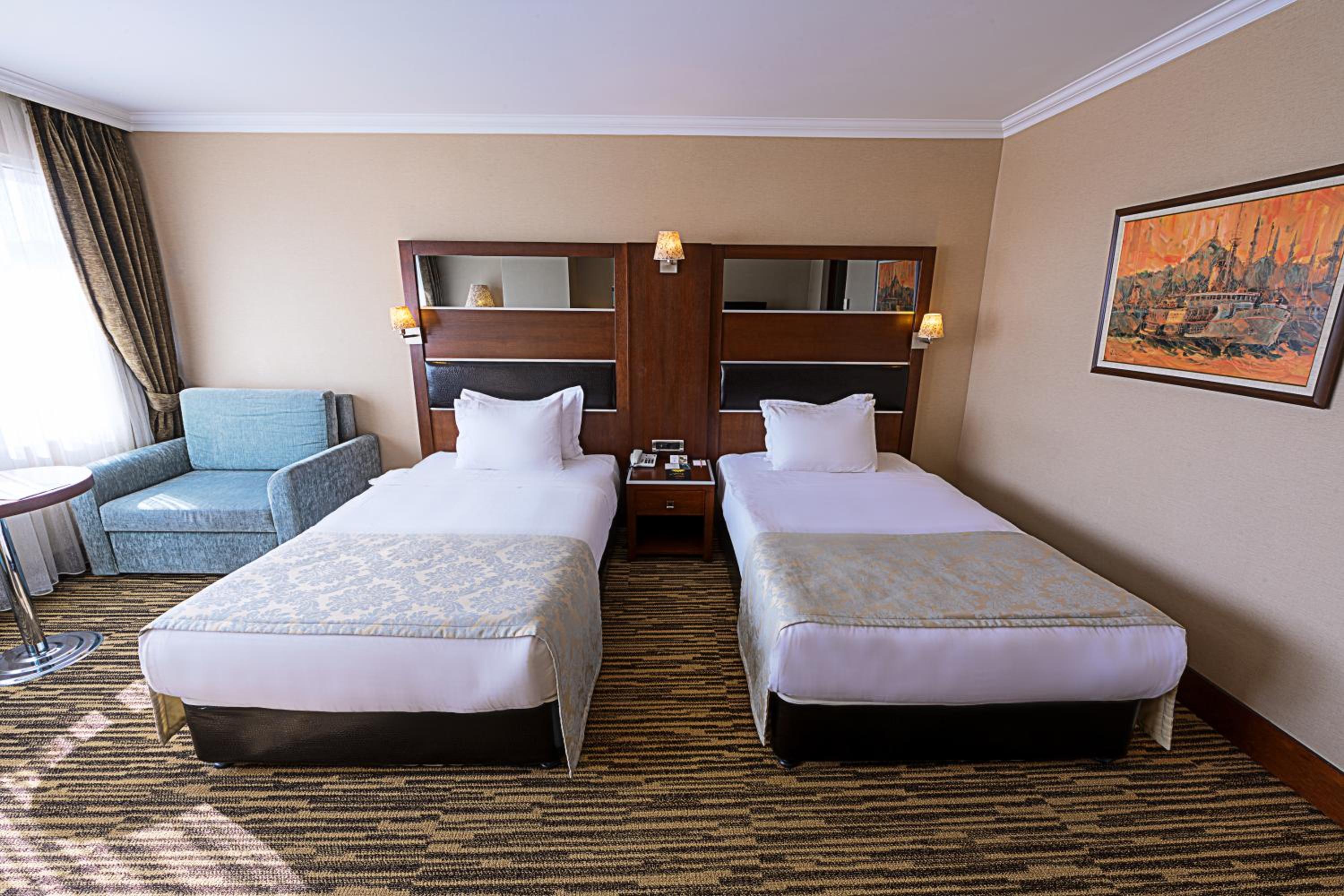 Dream Hill Business Deluxe Hotel Asia - Image 77