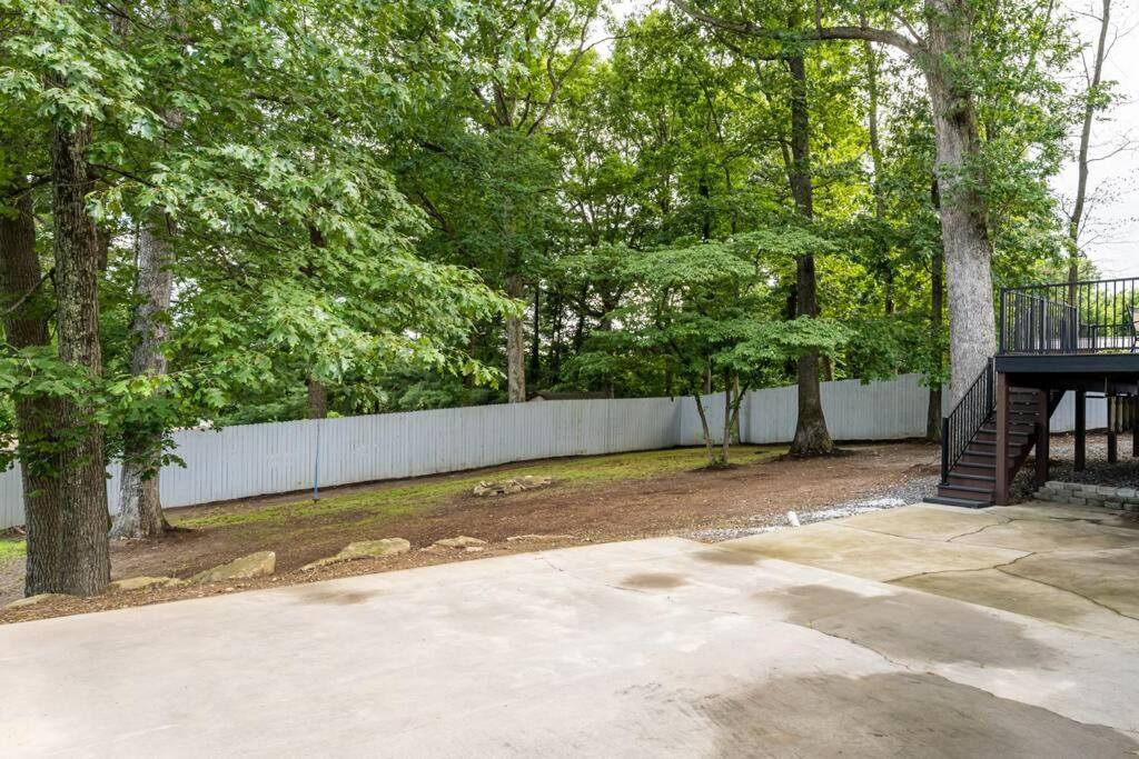 Luxury Cottage just 5 miles to downtown Asheville view 4