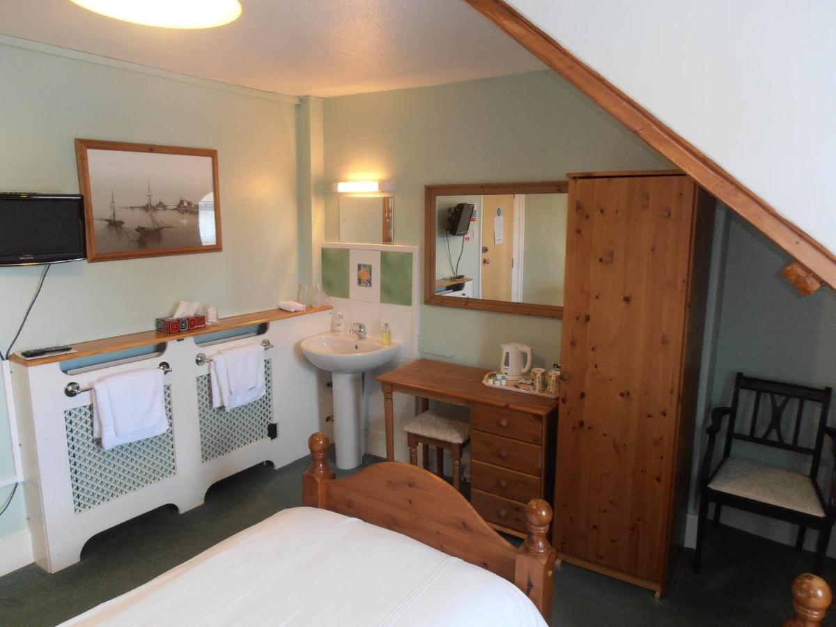 Okehampton Vacations - Meadowlea Guest House - Property Image 18