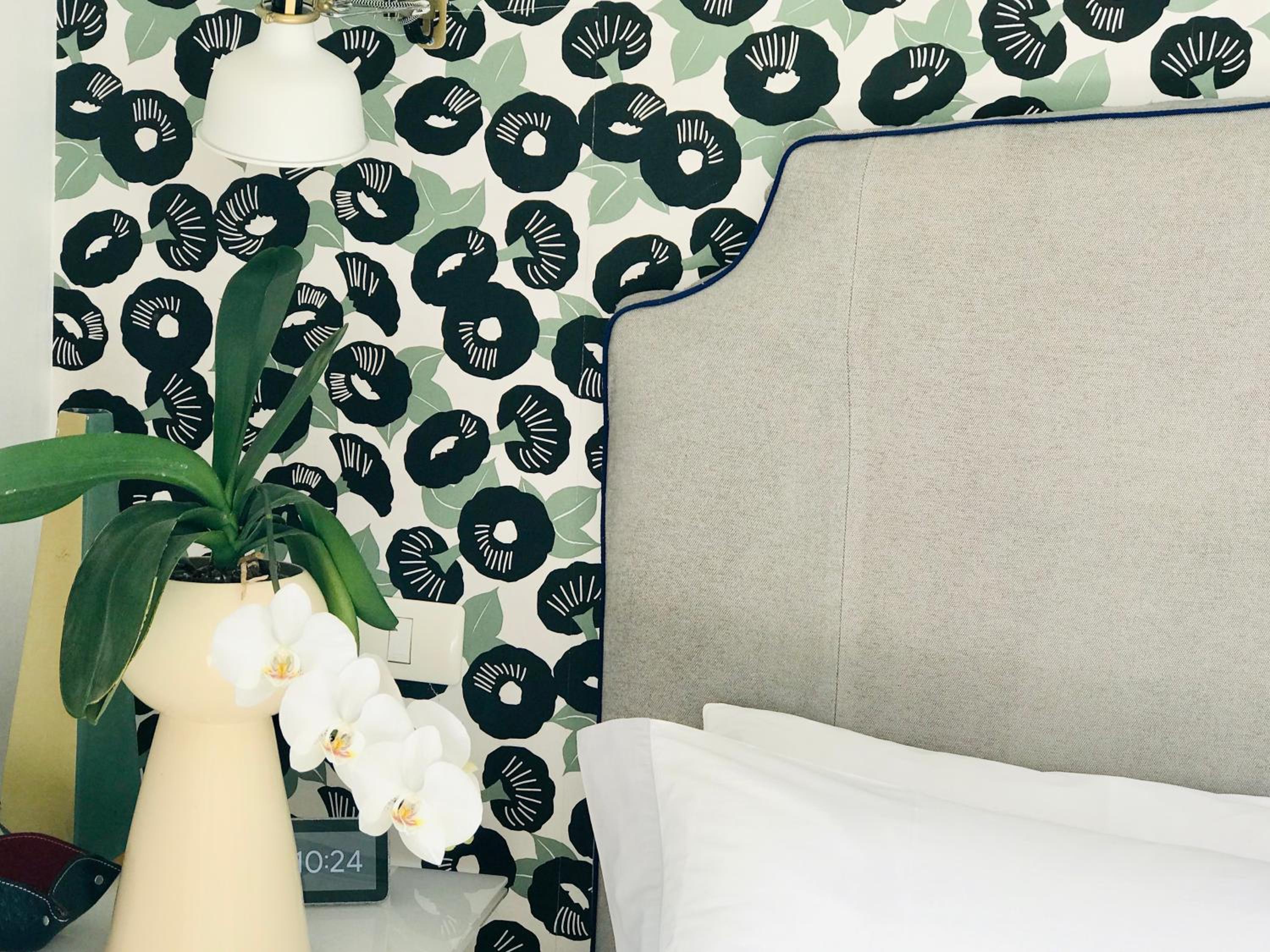 Les Lilas en Roquebrune-Cap-Martin — hotel room