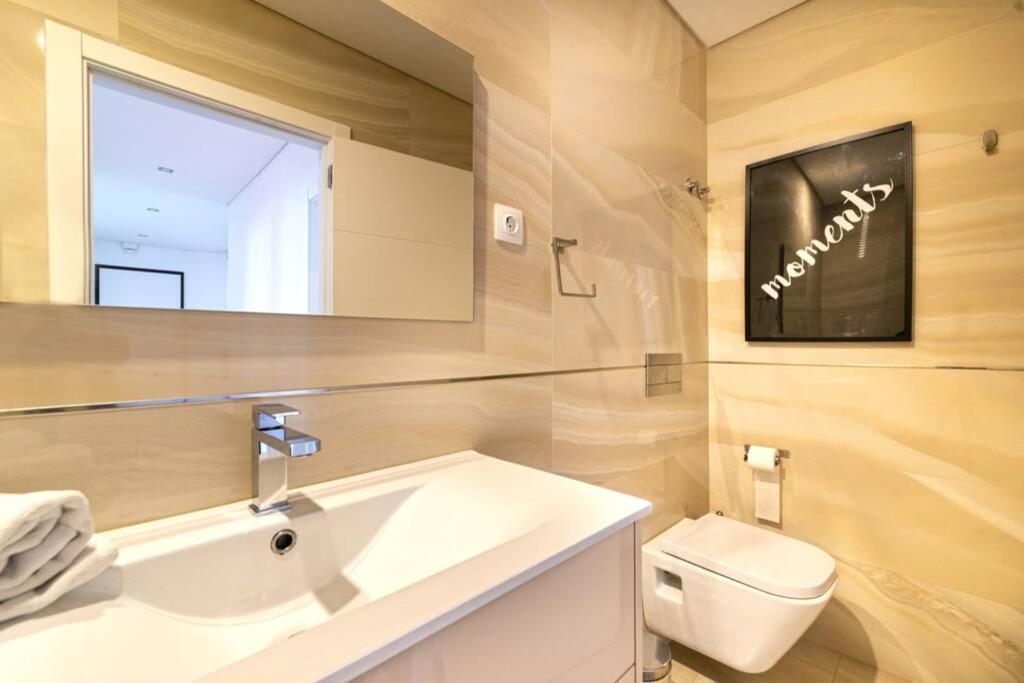 Fabulouse Apartment in the Center of Lisbon view 3
