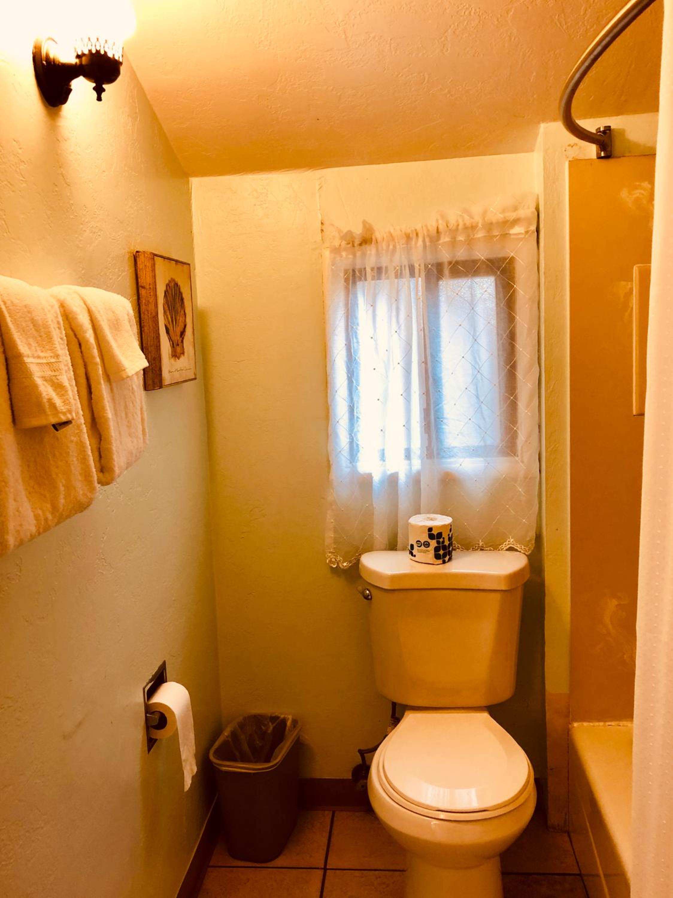 Carmel Resort Inn - Property Image 110