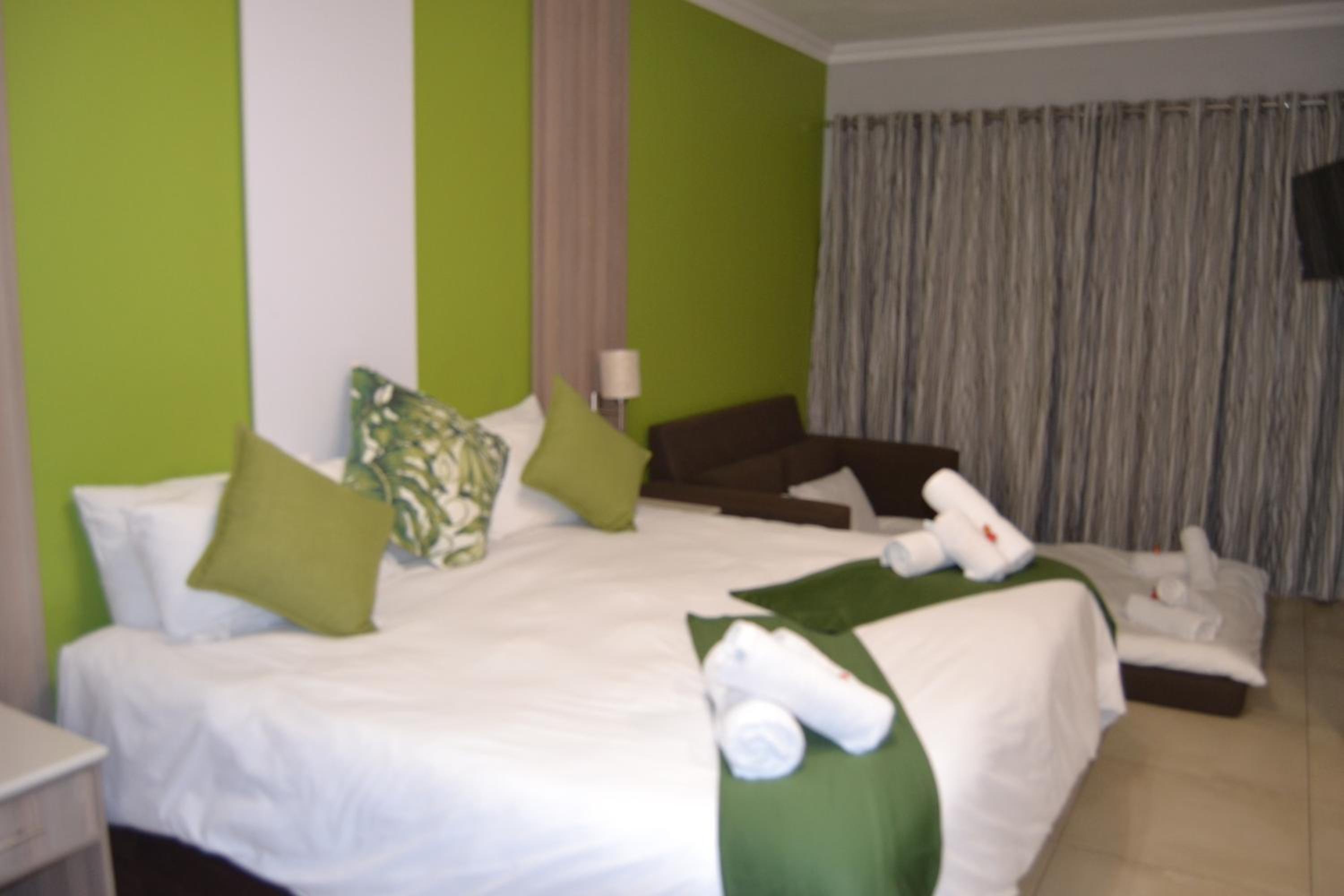 Green Side accommodation