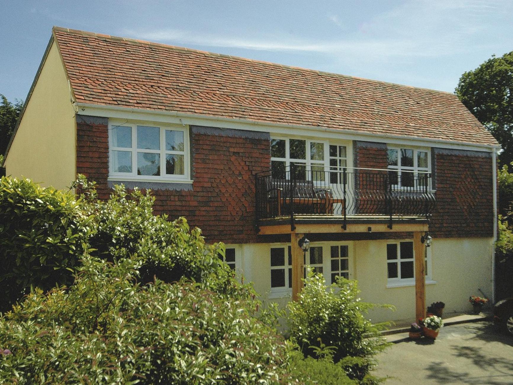 Luccombe Villa Holiday Apartments