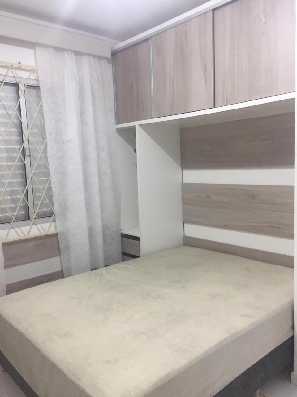 Casa Enseada 3 quartos para até 6 pessoas com 2 ar split