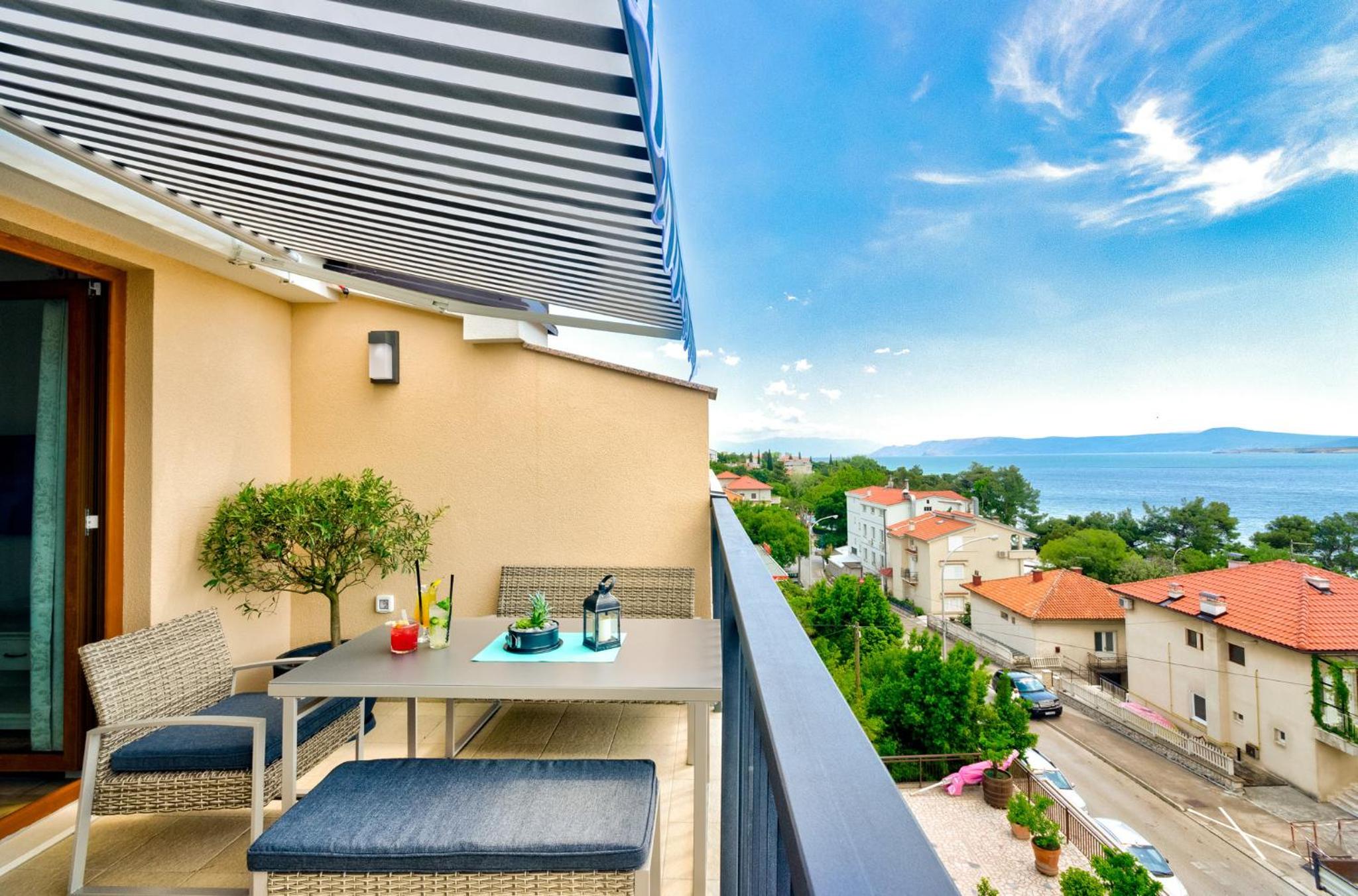 APARTMENTS NIKO view 5