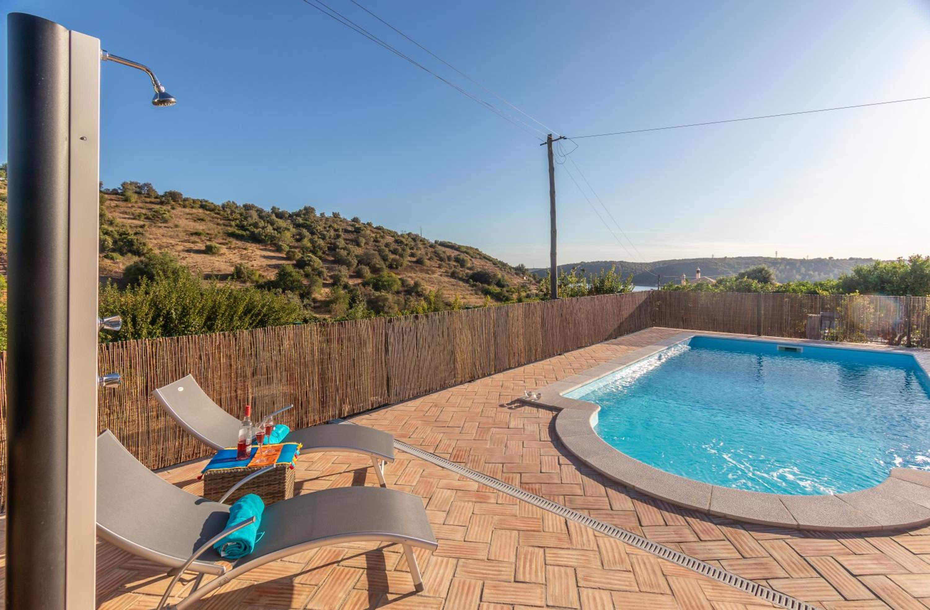 Villa Arade view 3
