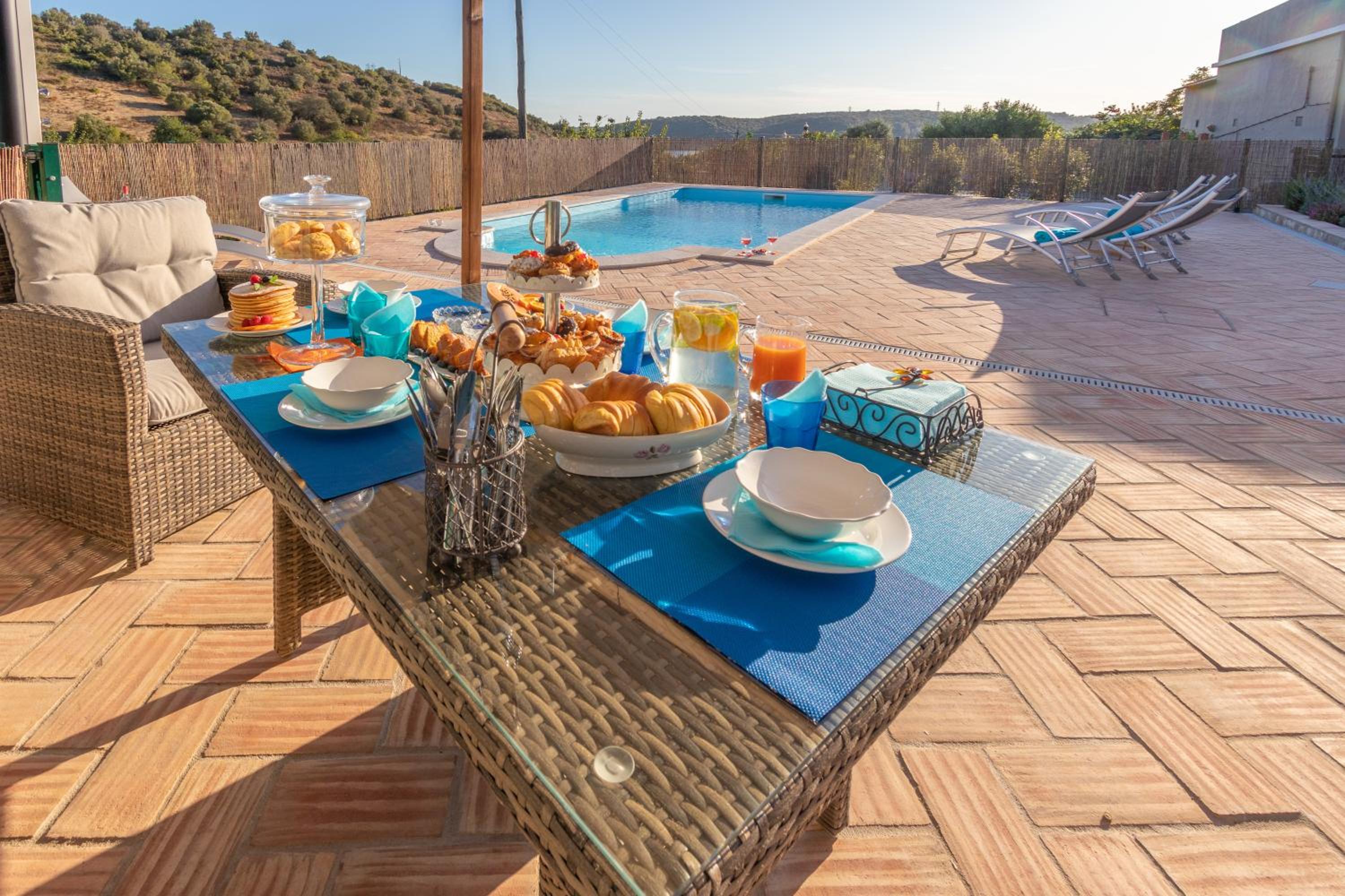 Villa Arade view 4
