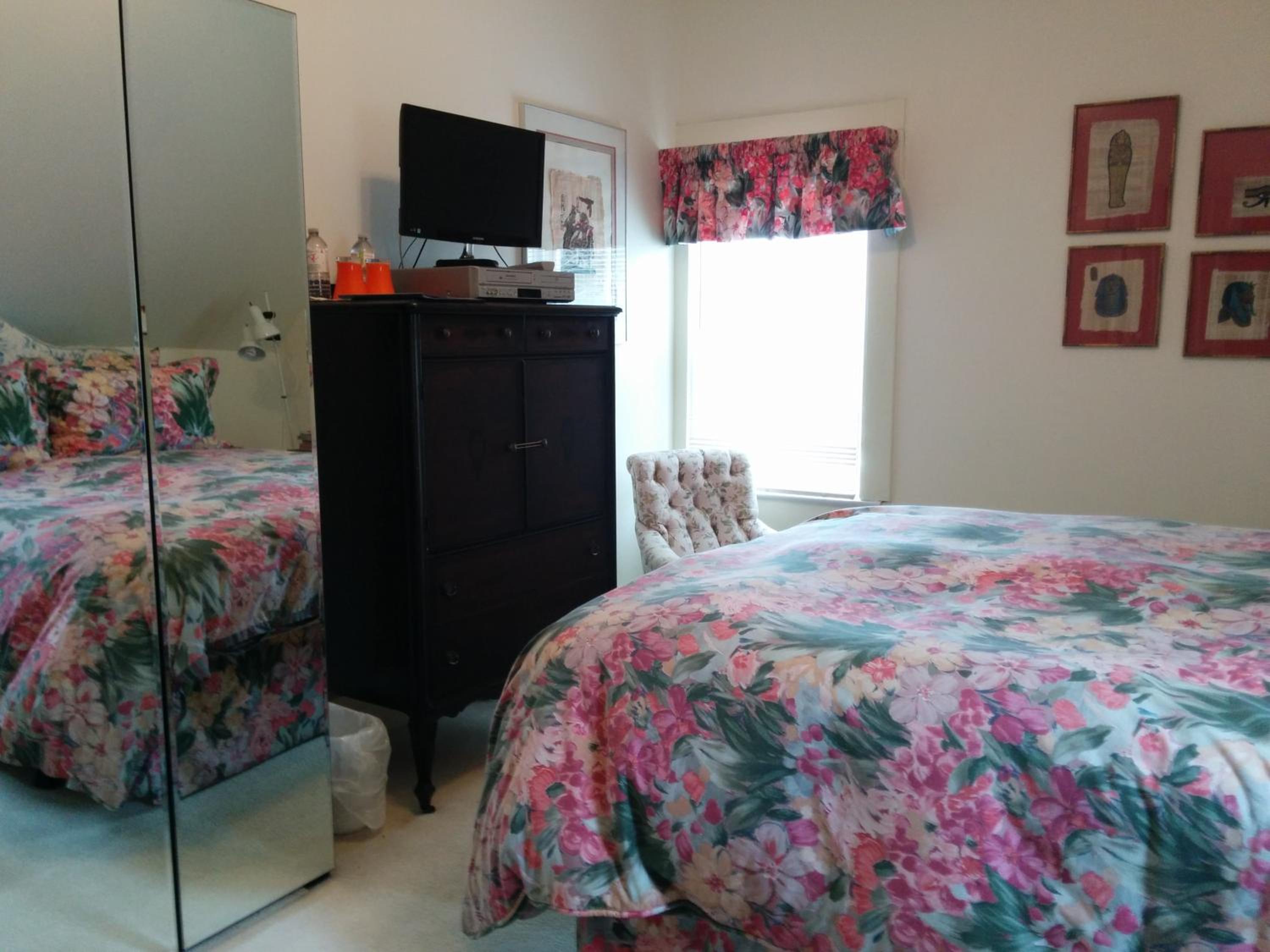 Fairmont House Bed & Breakfast