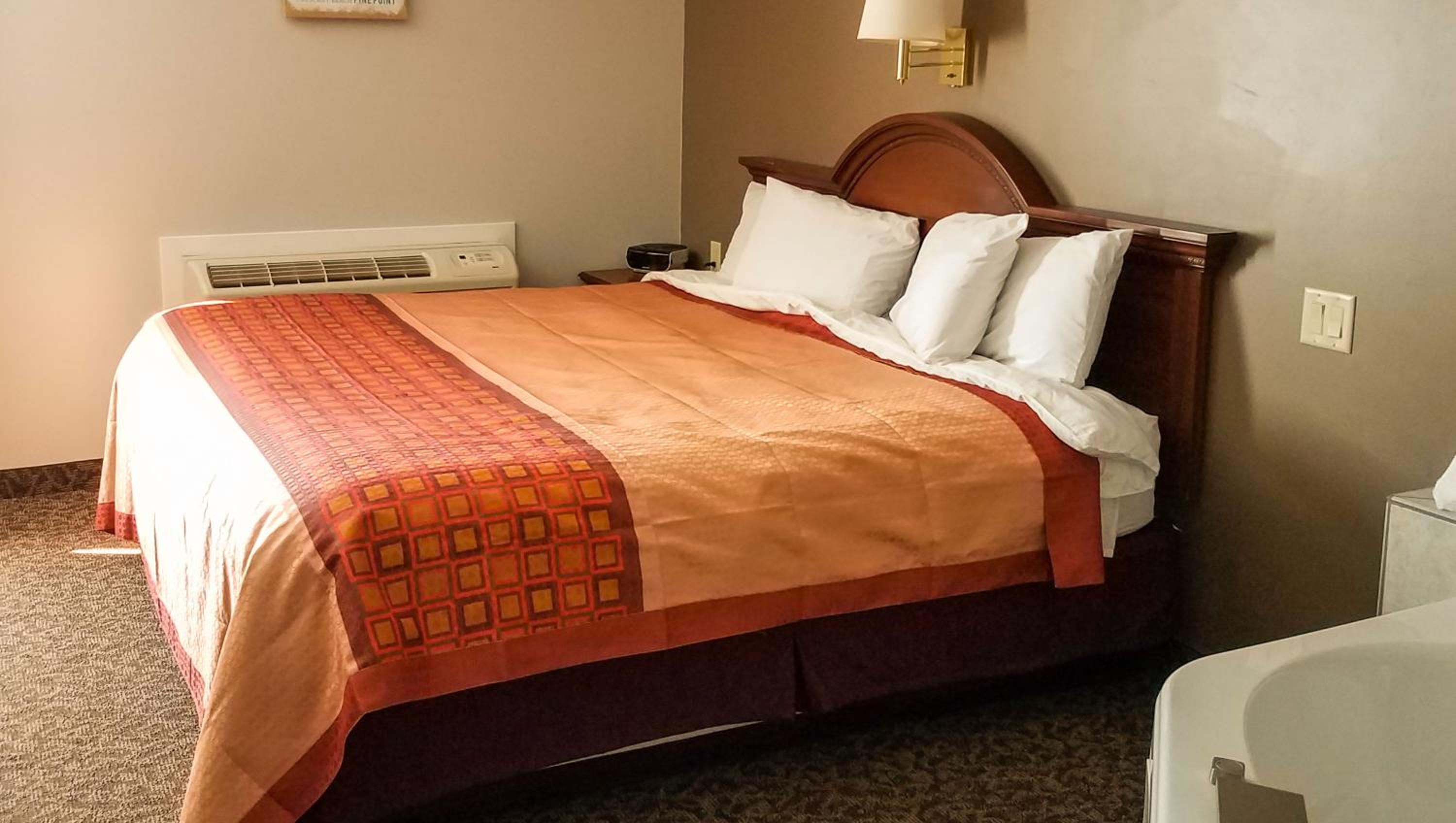 Ivey's Motor Lodge